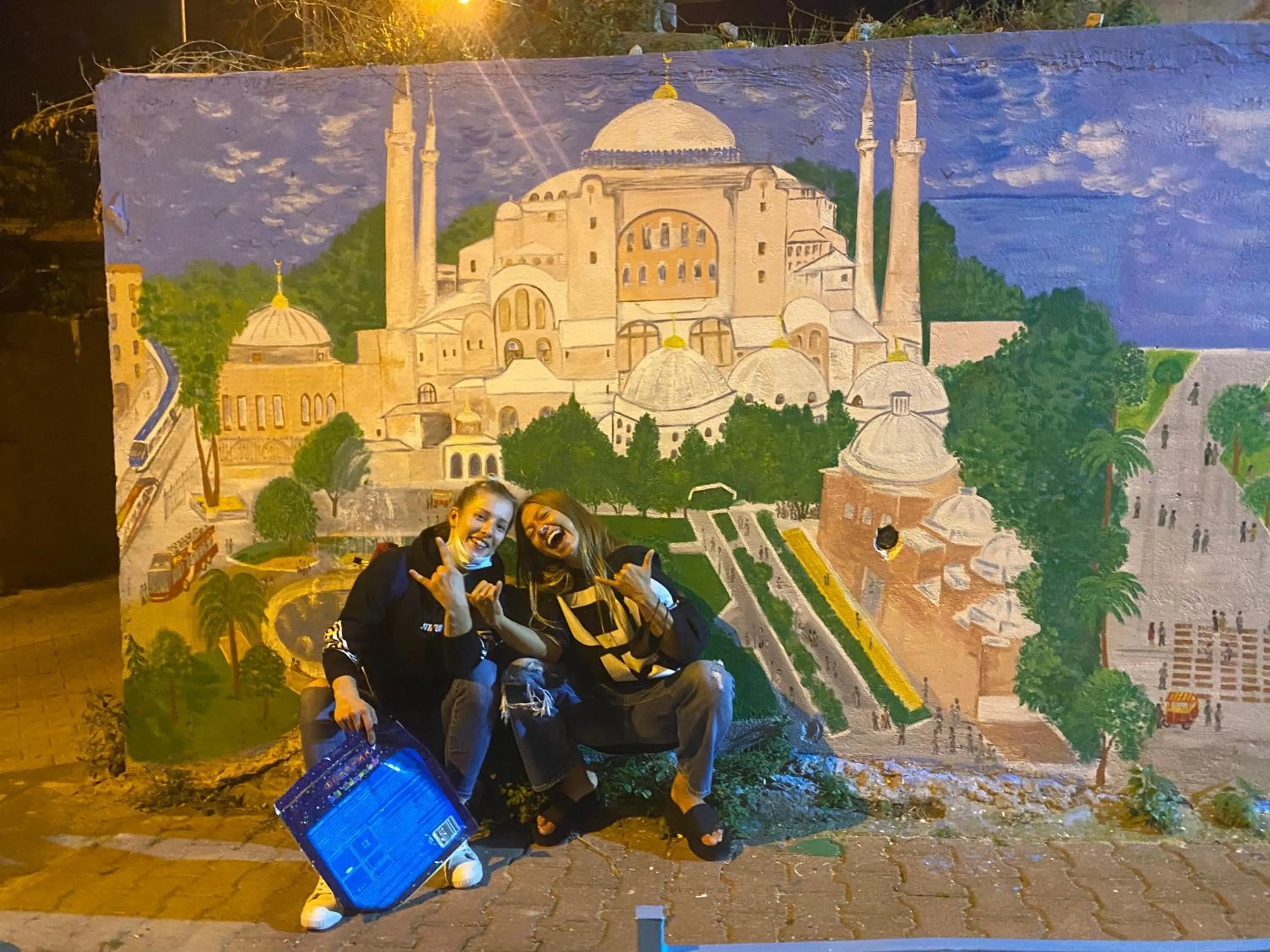 Property building, Guests in SULTANAHMET ıŞIL HOTEL