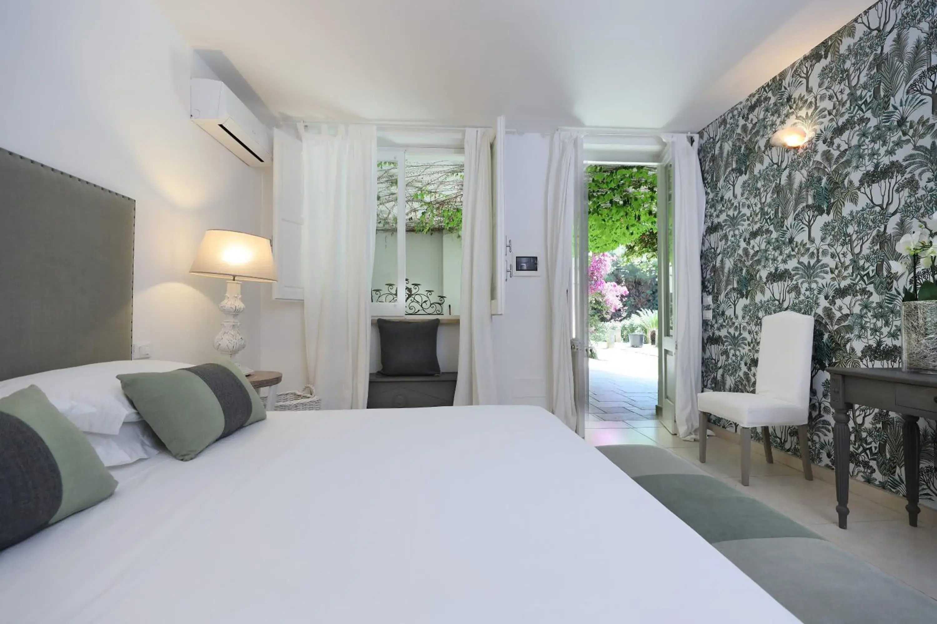 Junior Suite in Maison D'Enrì Junior Suite in Maison D'Enrì