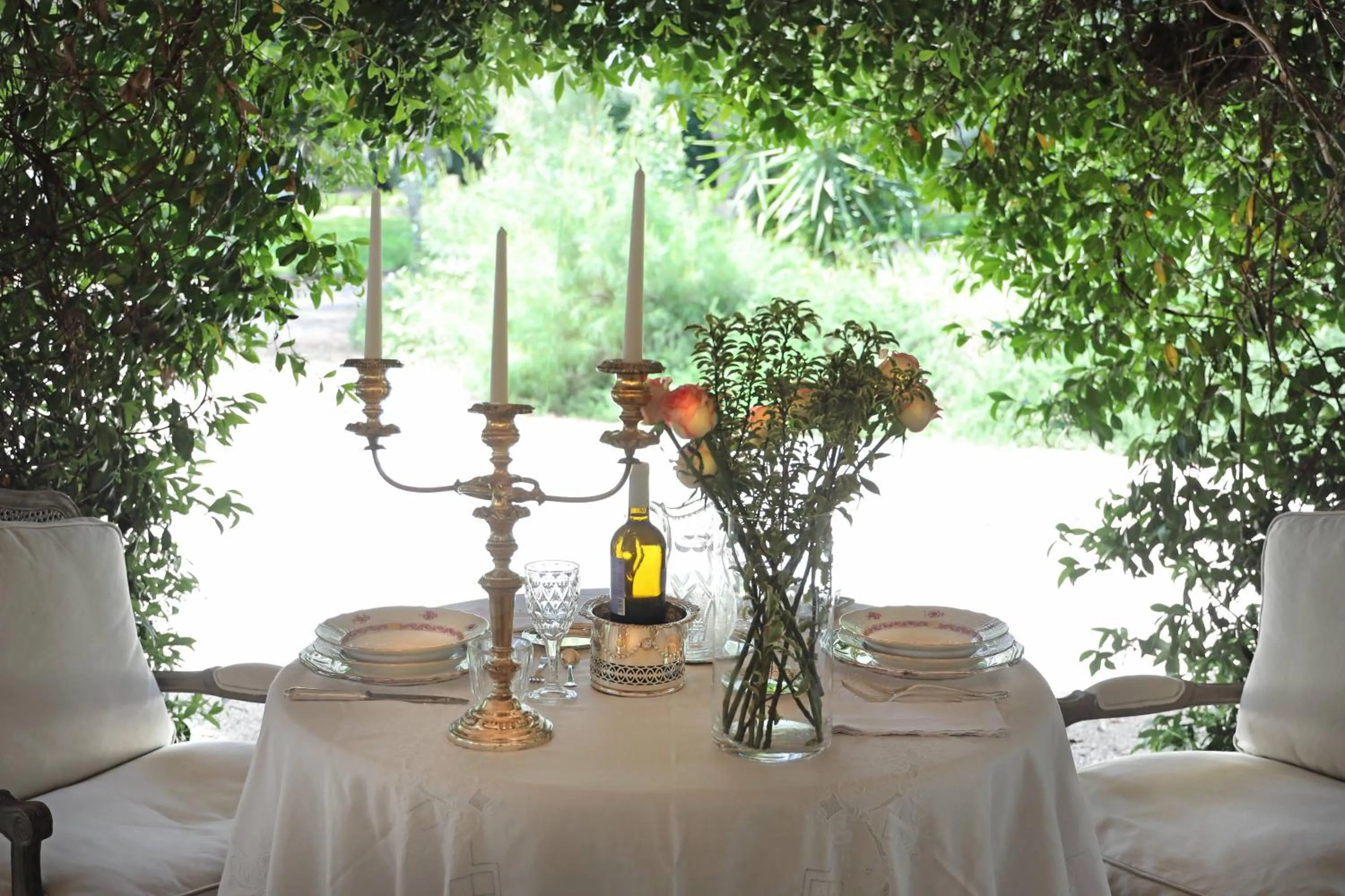 Day in Maison D'Enrì