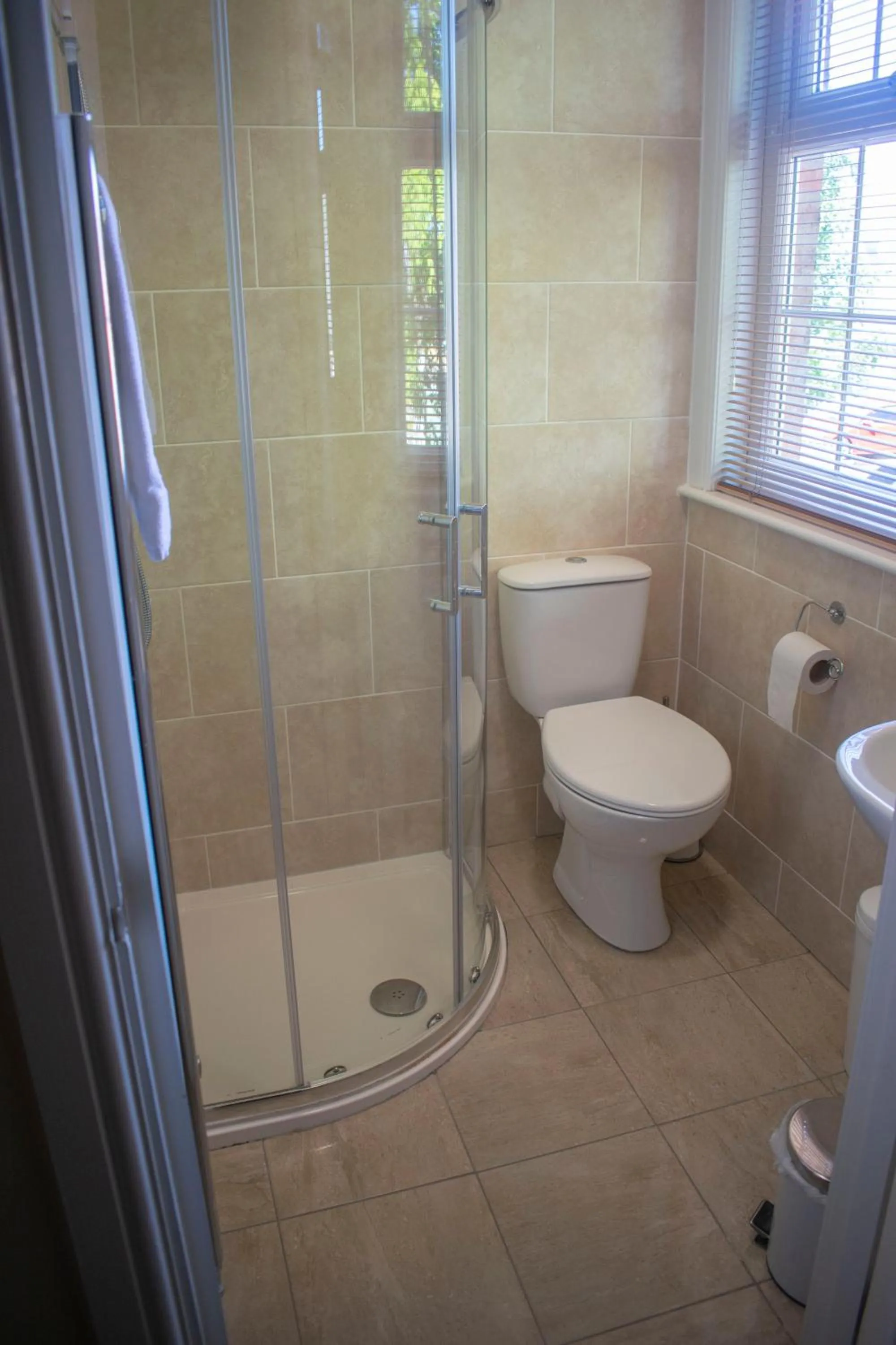 Shower in The Lawns Guest House