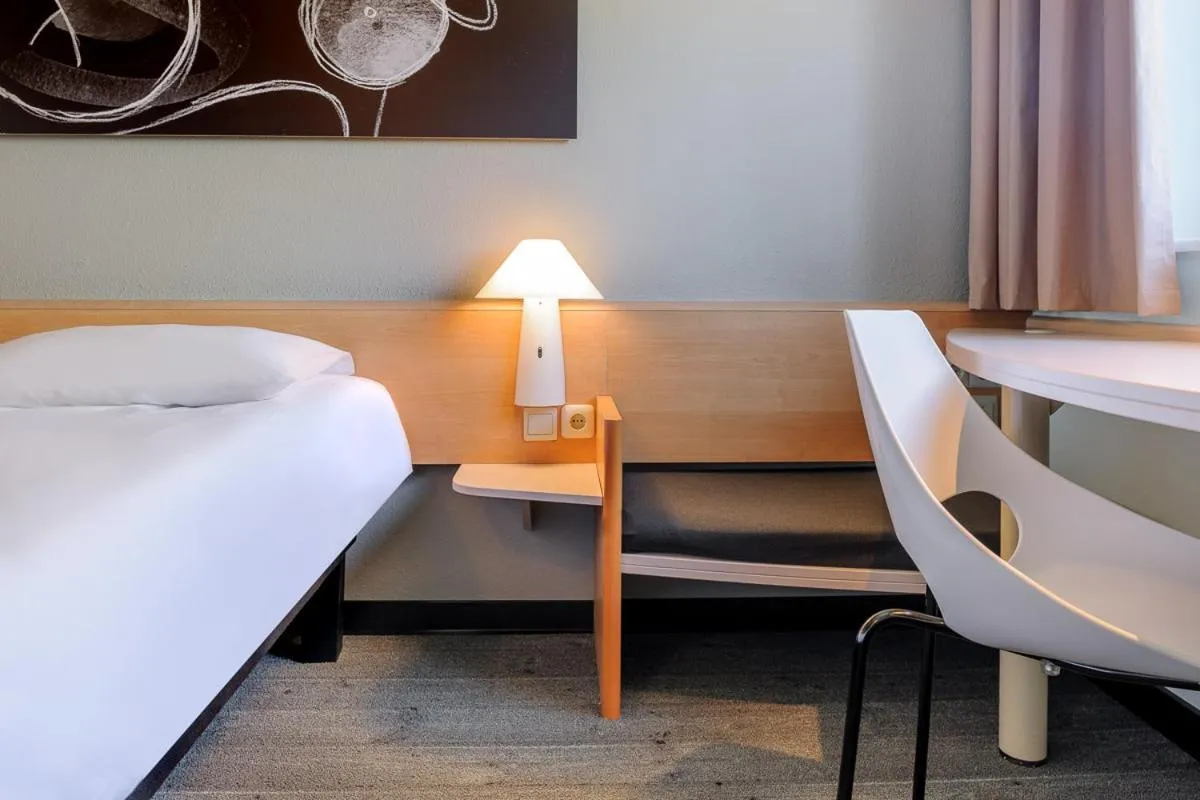 Decorative detail, Bed in ibis Augsburg Koenigsplatz