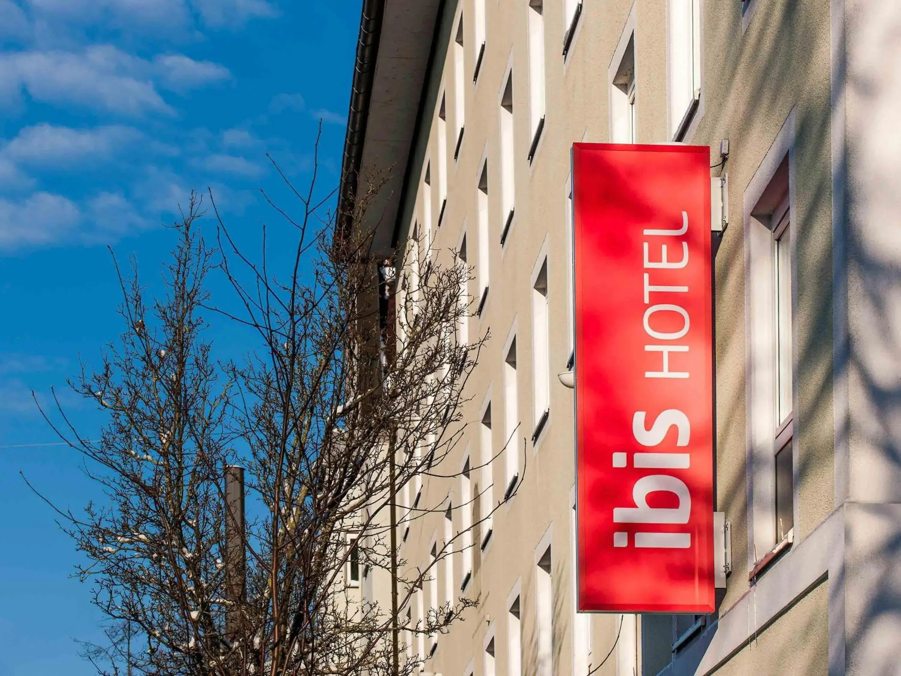Property building in ibis Augsburg Koenigsplatz Property building in ibis Augsburg Koenigsplatz