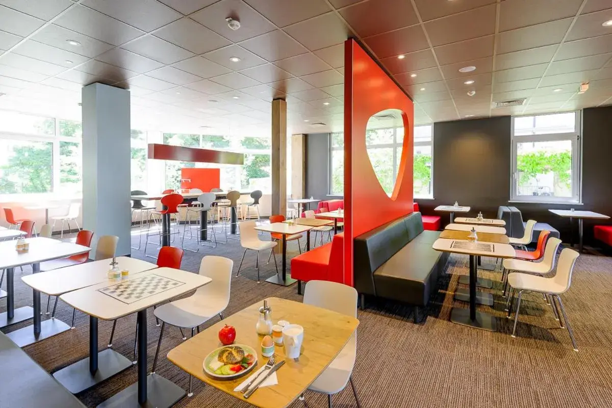 Restaurant/places to eat in ibis Augsburg Koenigsplatz Restaurant/places to eat in ibis Augsburg Koenigsplatz