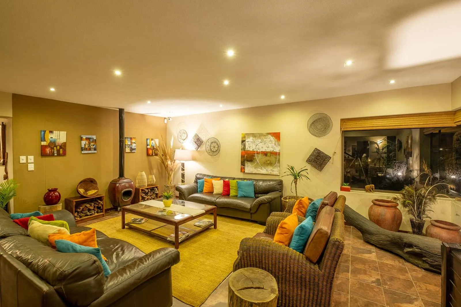 Seating area in Gecko Ridge