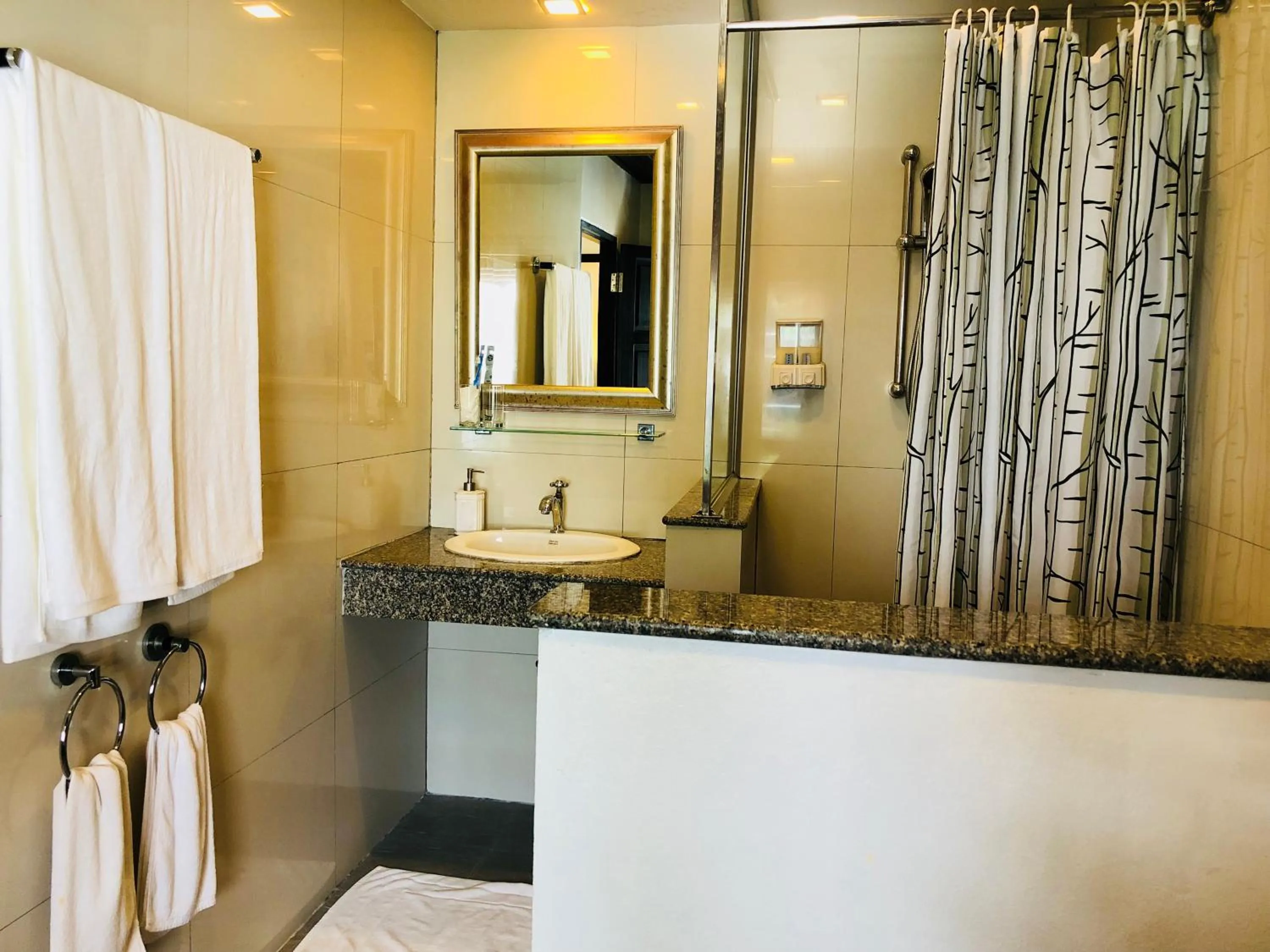 Shower in Baipho Lifestyle