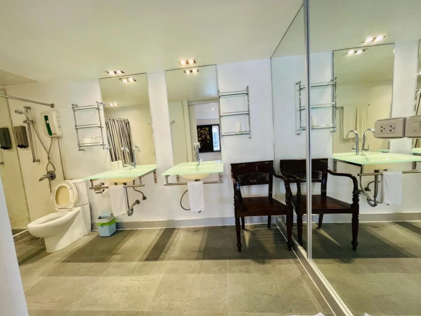 Shower in Baipho Lifestyle