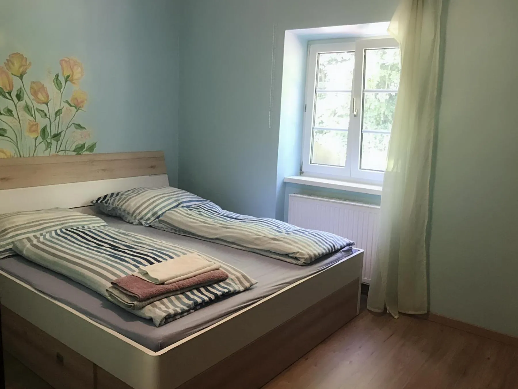 Bed in Asia wok gasthof