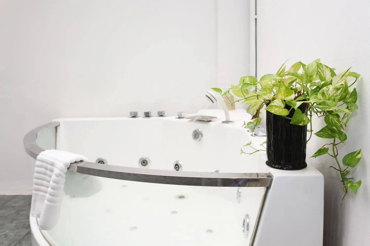 Spa and wellness centre/facilities in The Nest Resort Patong Spa and wellness centre/facilities in The Nest Resort Patong