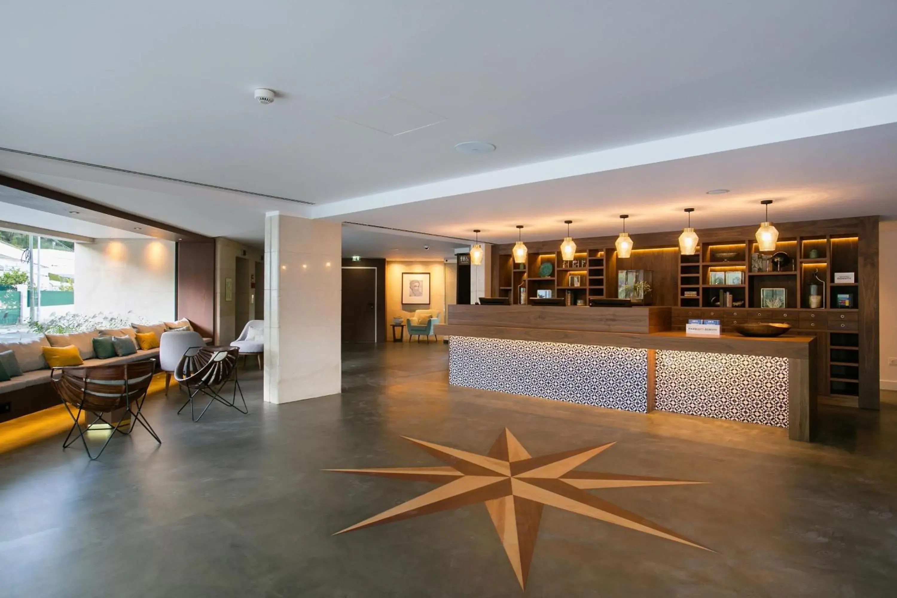 Lobby or reception in Four Points by Sheraton Sesimbra Lobby or reception in Four Points by Sheraton Sesimbra