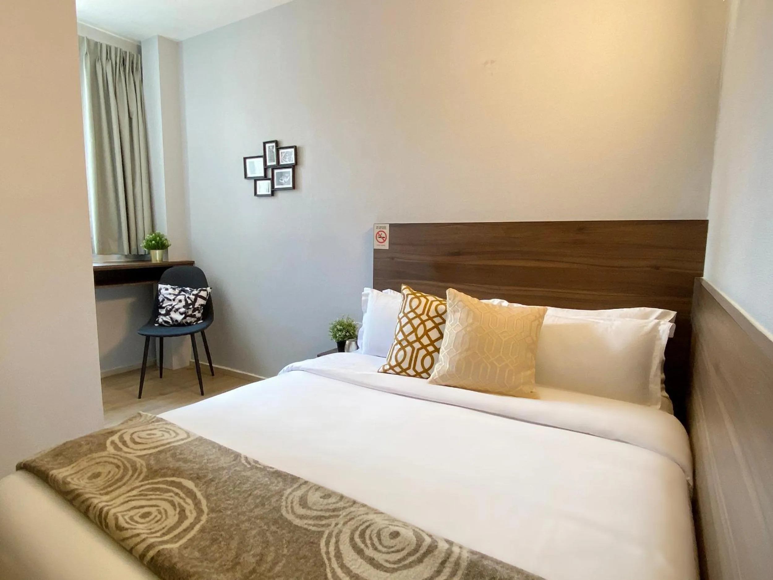 Bed in ST Signature Bugis Beach, SHORT OVERNIGHT, 8 Hours, 11PM-7AM