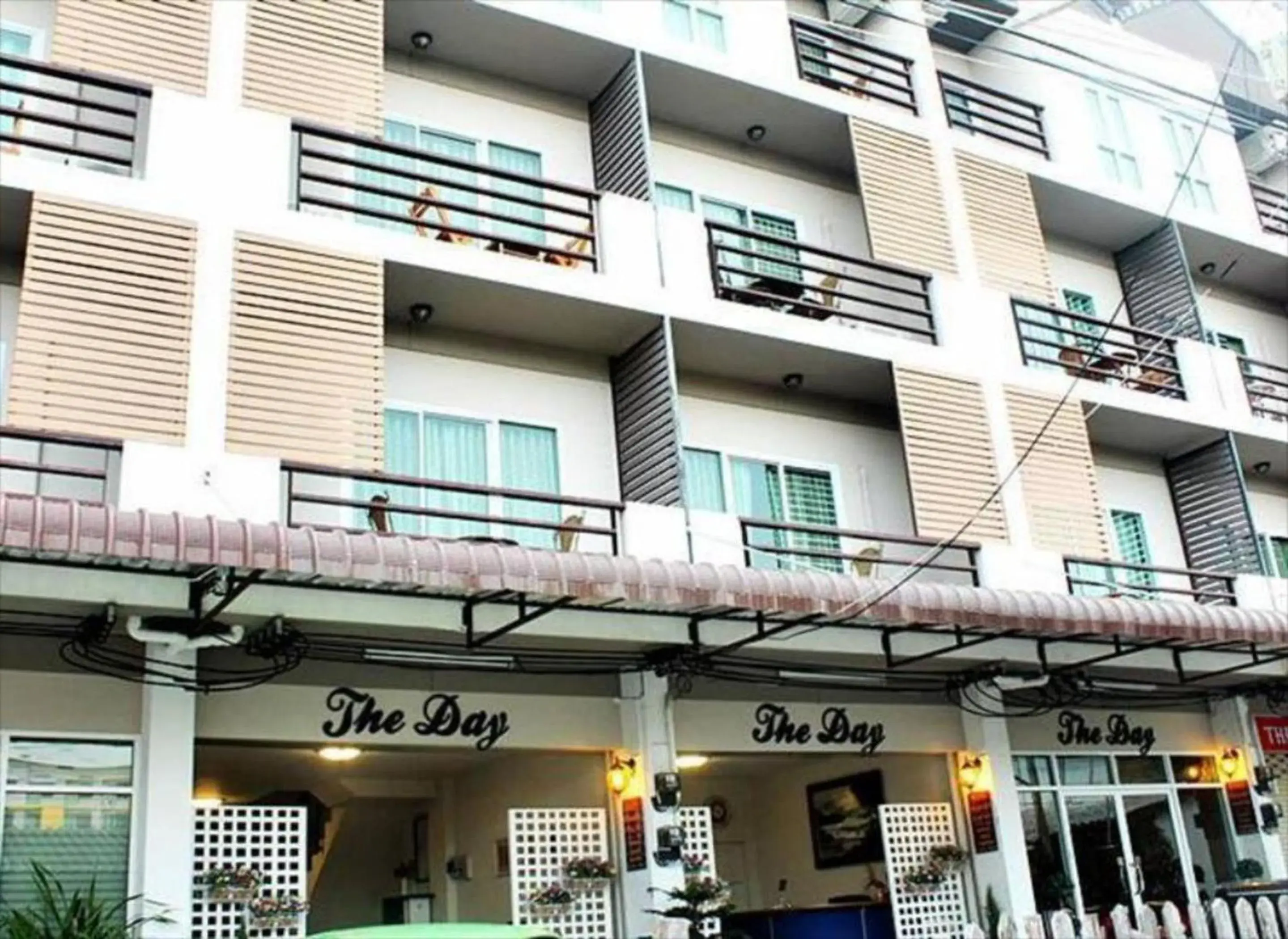 Property building in Be Rich Hotel Property building in Be Rich Hotel