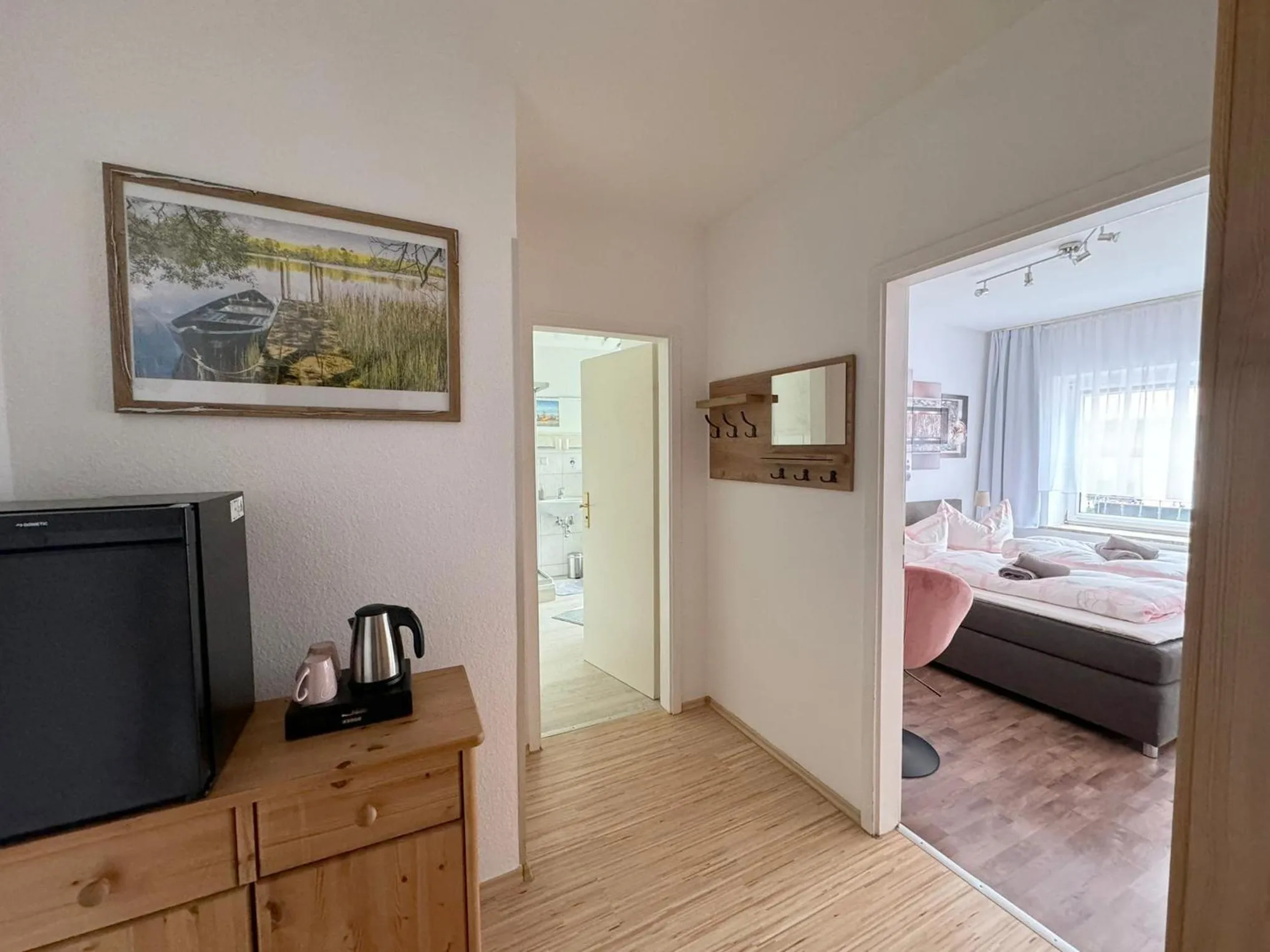 Photo of the whole room, Bed in Hotel Nordlicht