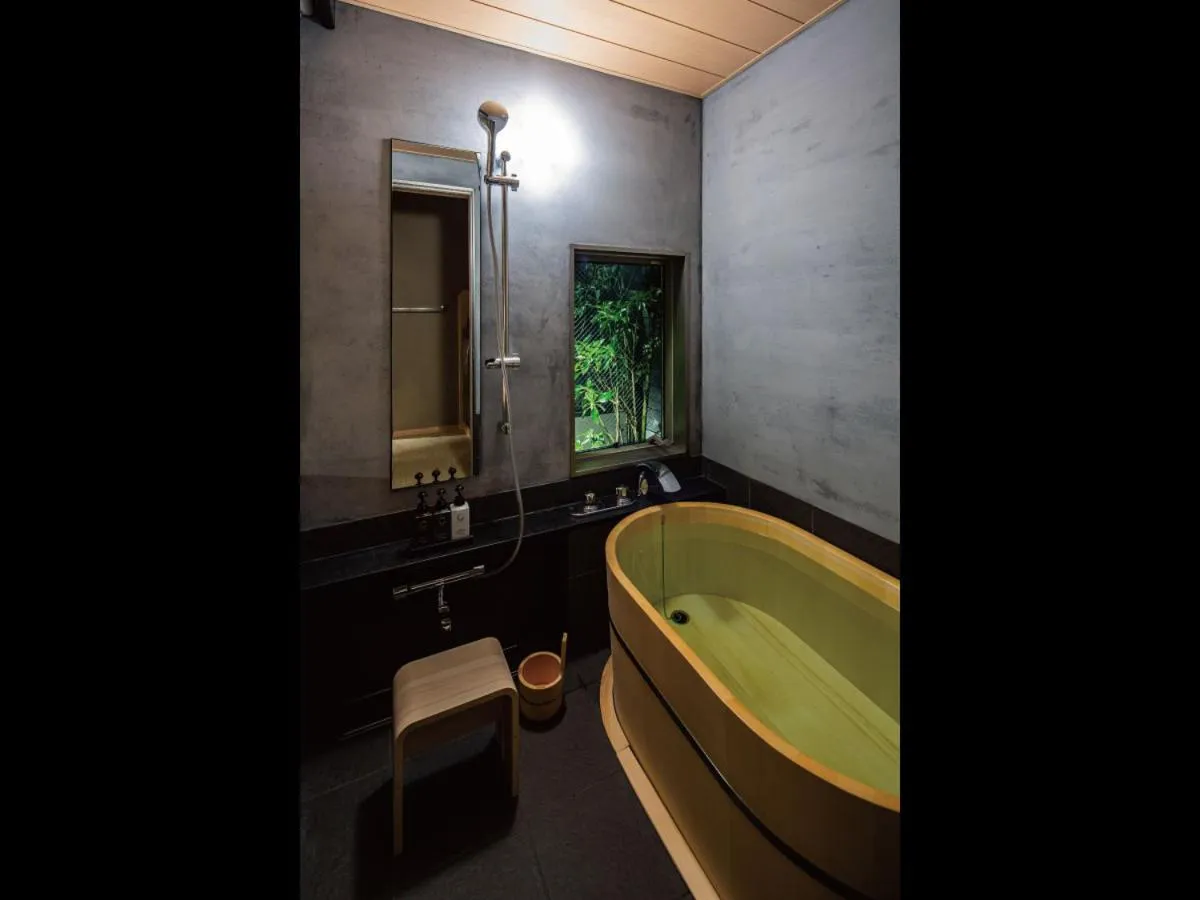 Bathroom in Hakata-no-Yado Tsurezure-Ann