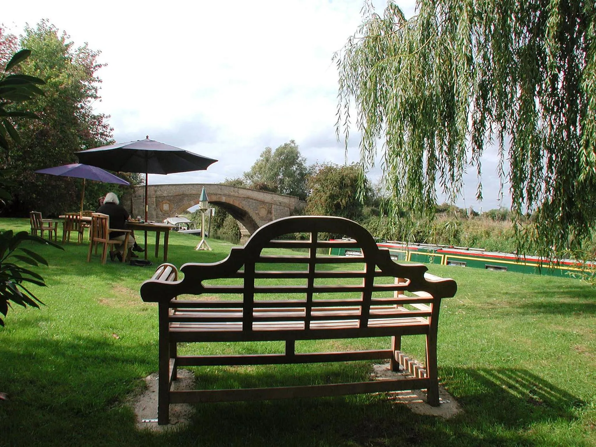 The Trout at Tadpole Bridge