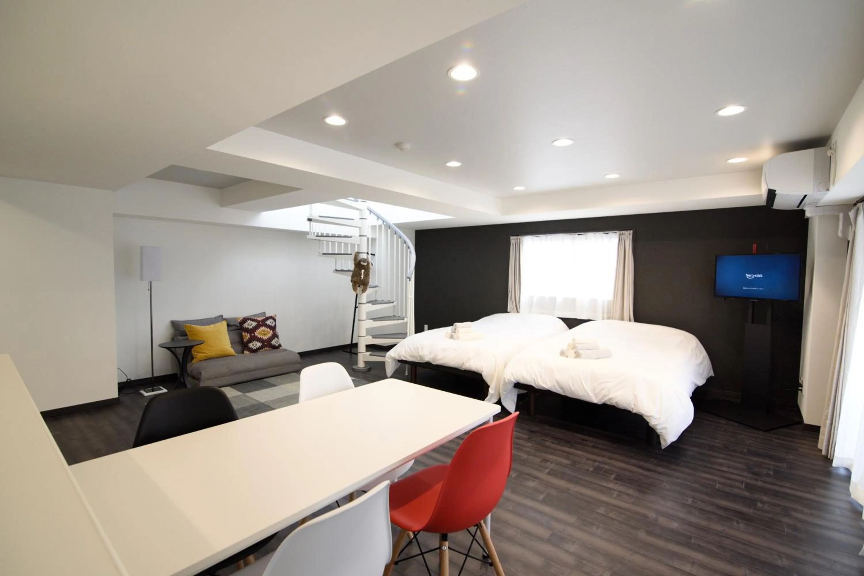 Bed in Hotel Central Yokohama