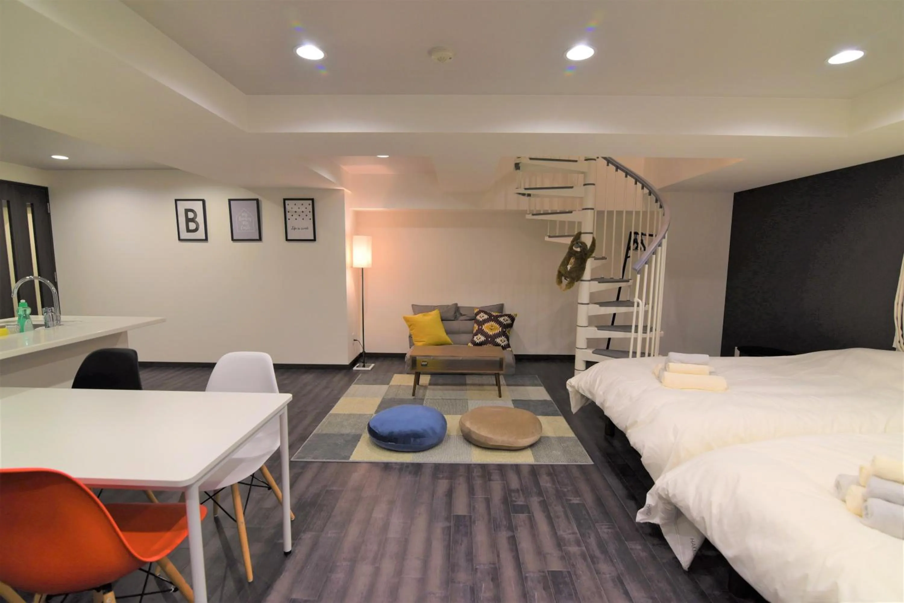 Bed in Hotel Central Yokohama