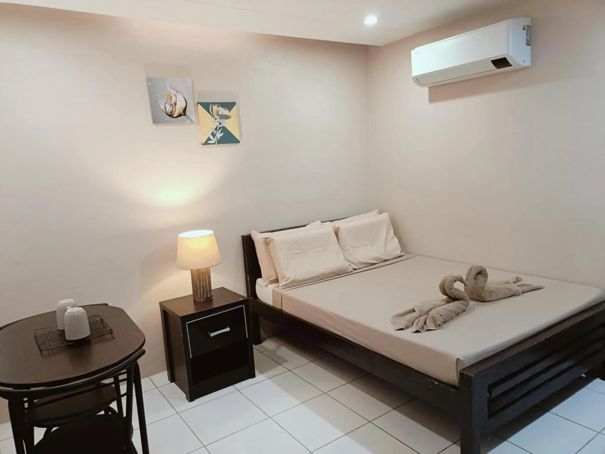 Bed in Claytown Pension House