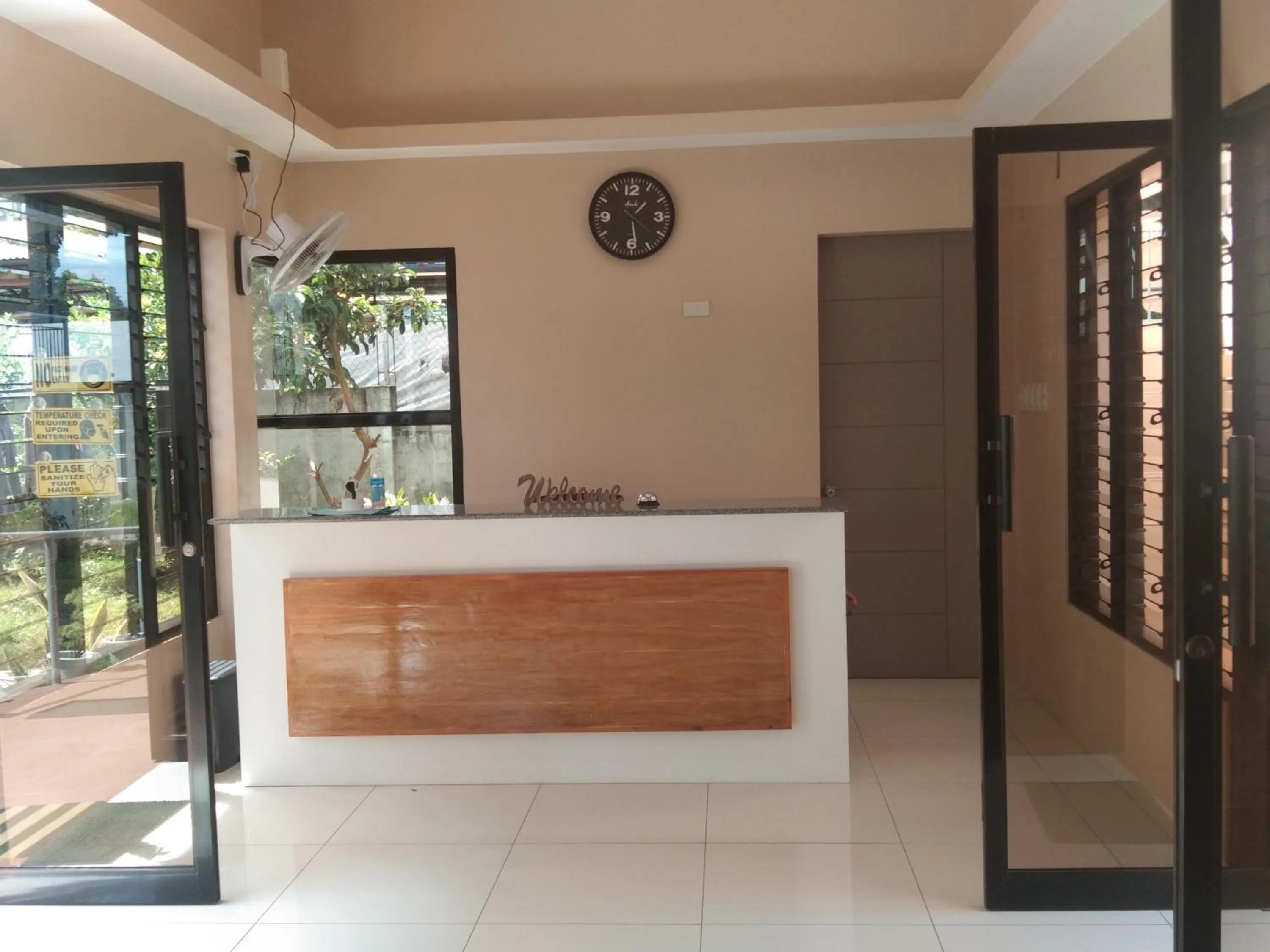 Lobby or reception in Claytown Pension House