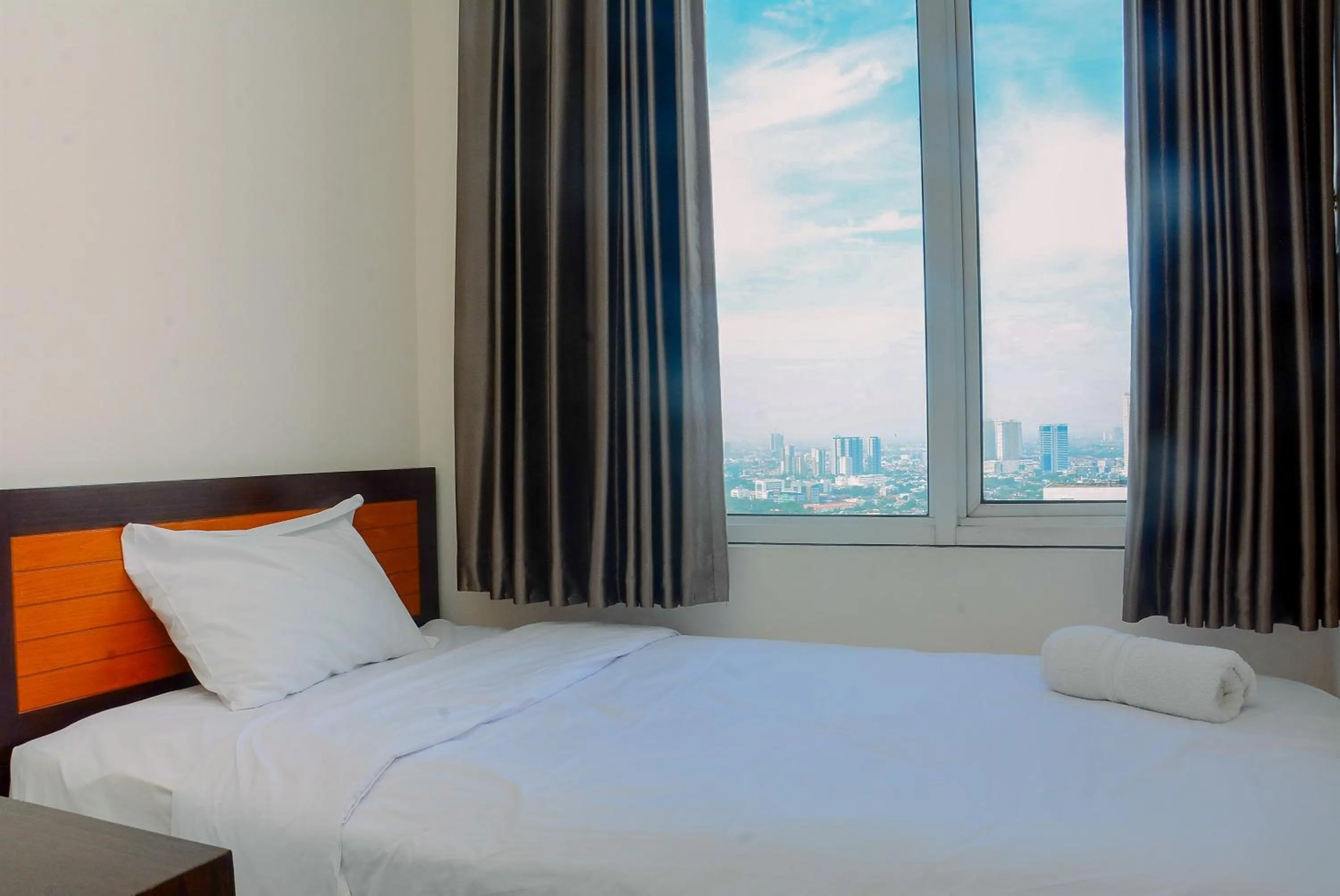 Bedroom, Bed in Strategic Location 2BR Apartment at FX Residence By Travelio