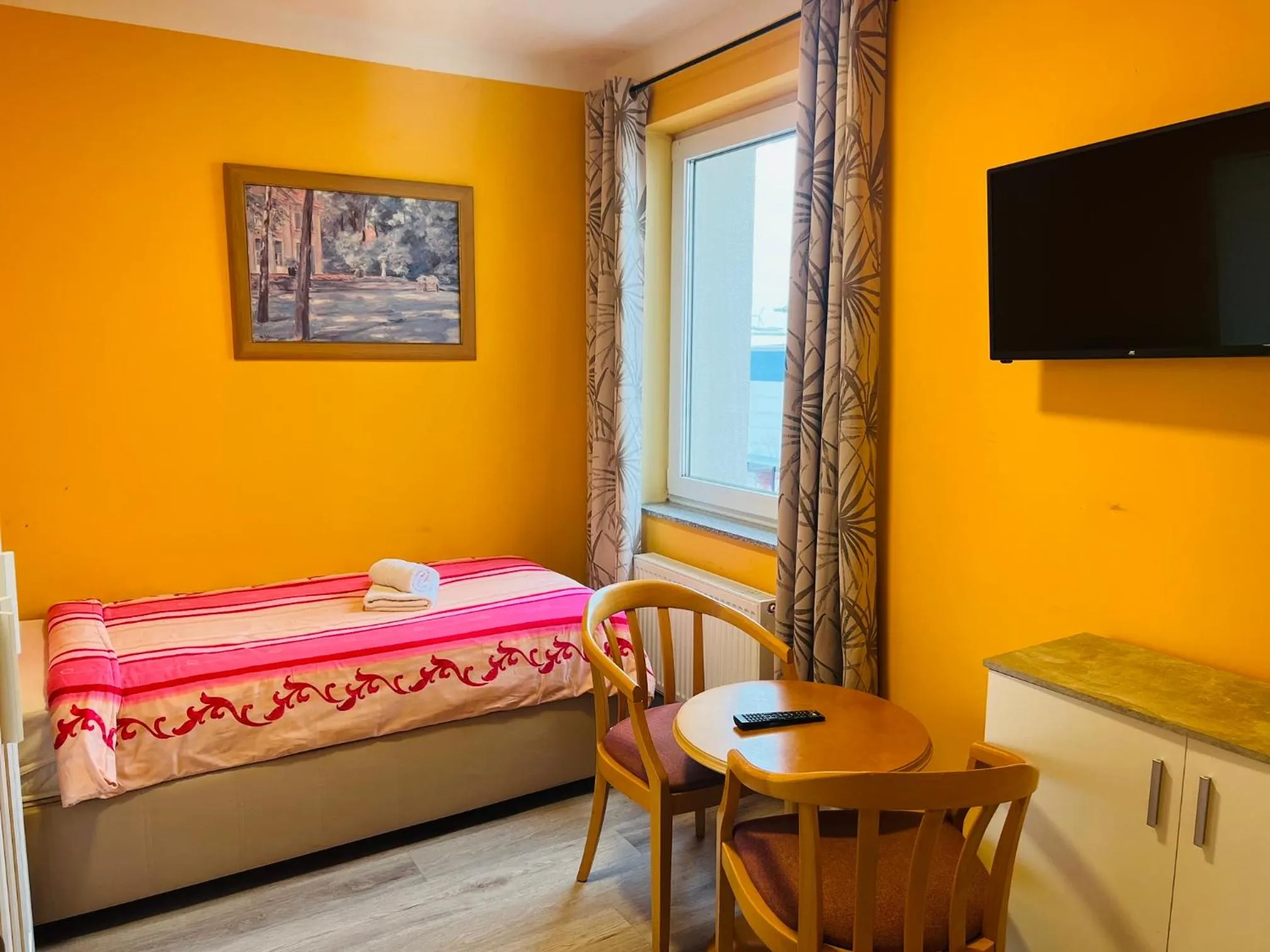 Bed in M&M Hotel - Wilhelmsburg