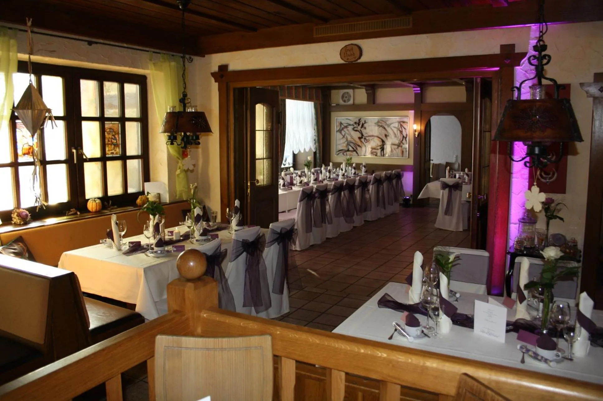 Restaurant/places to eat in Hotel Hirsch