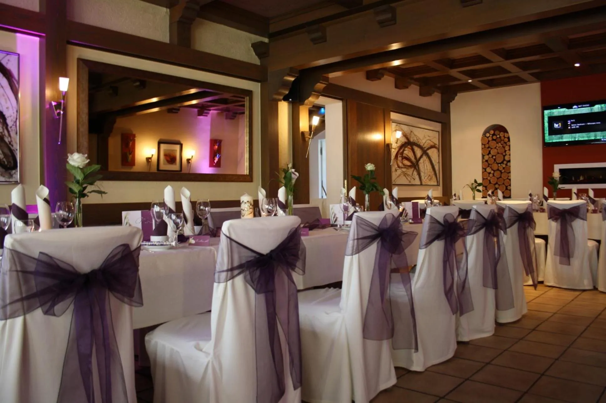 Restaurant/places to eat in Hotel Hirsch