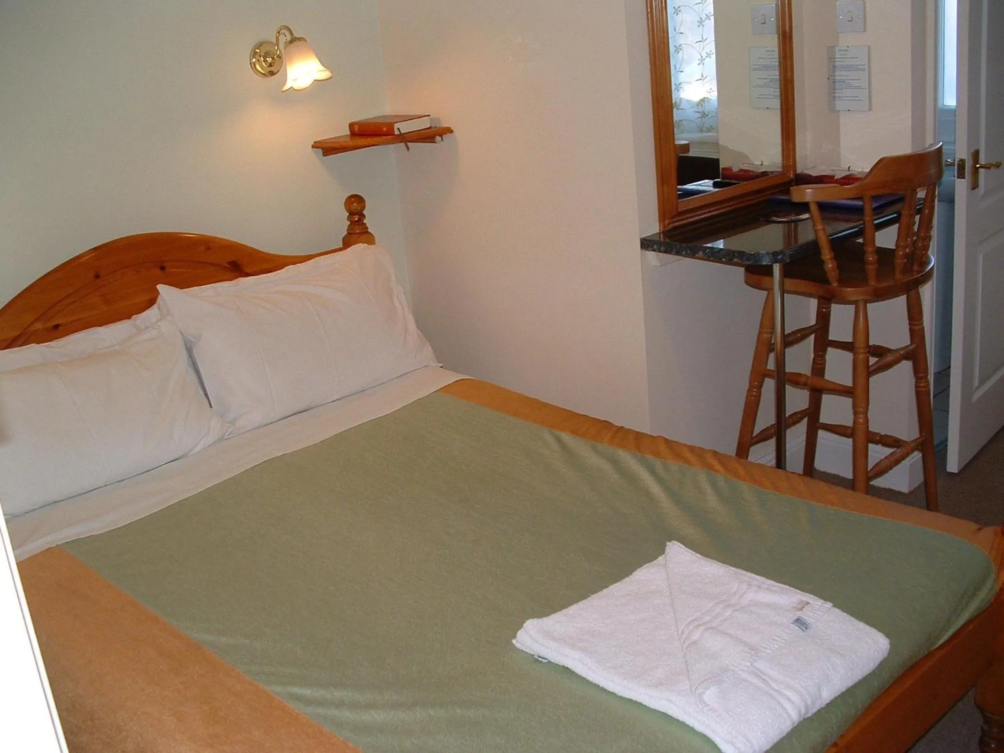 Photo of the whole room in Green Gables Guest House