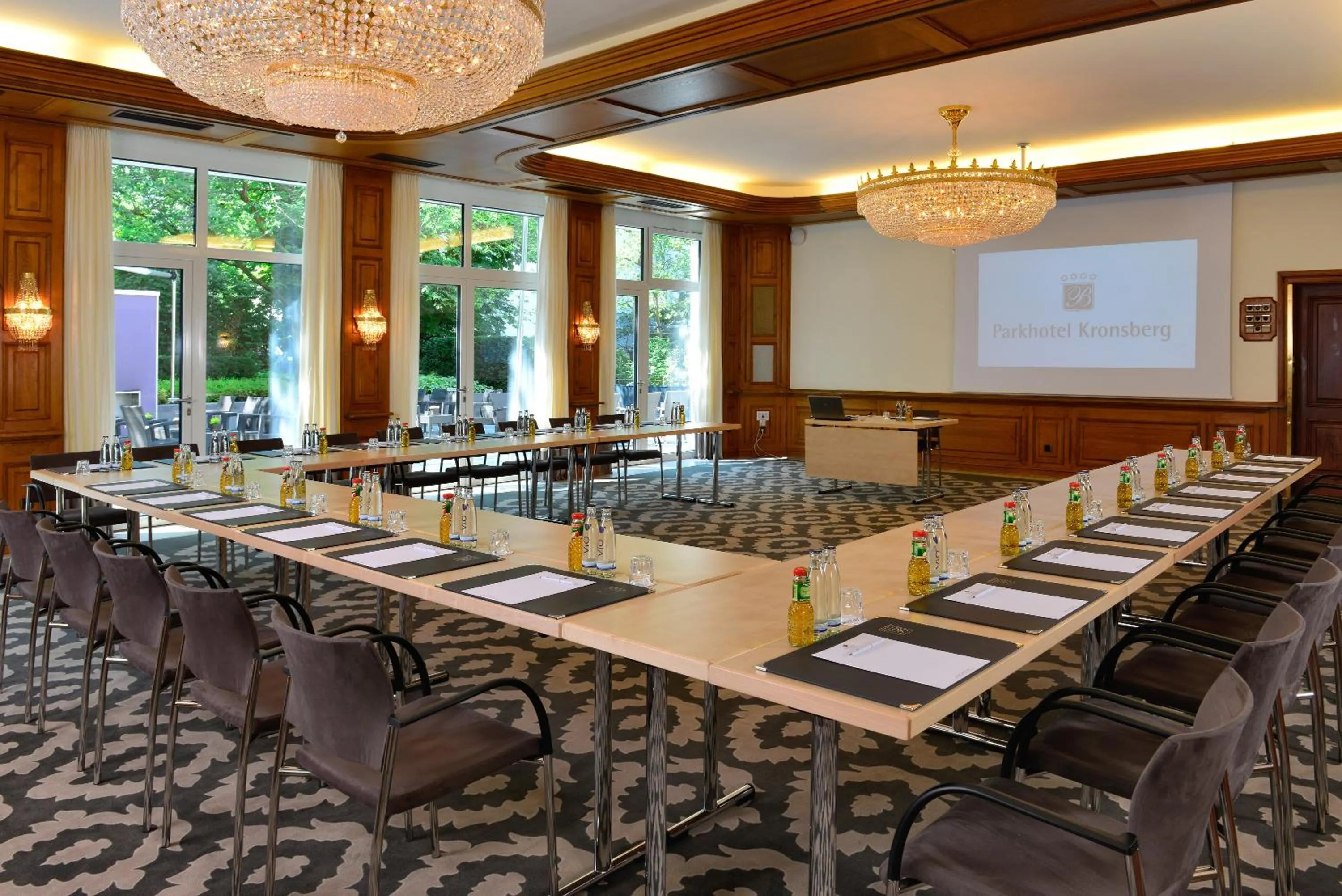 Banquet/Function facilities in Best Western Premier Parkhotel Kronsberg
