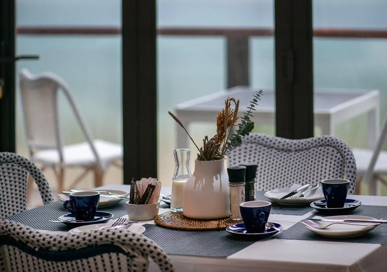 Restaurant/places to eat in The Shark Bay Boutique Hotel & Spa