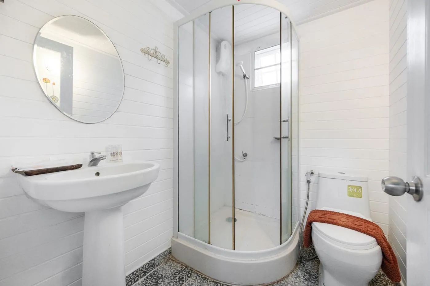 Shower in At Rice Resort