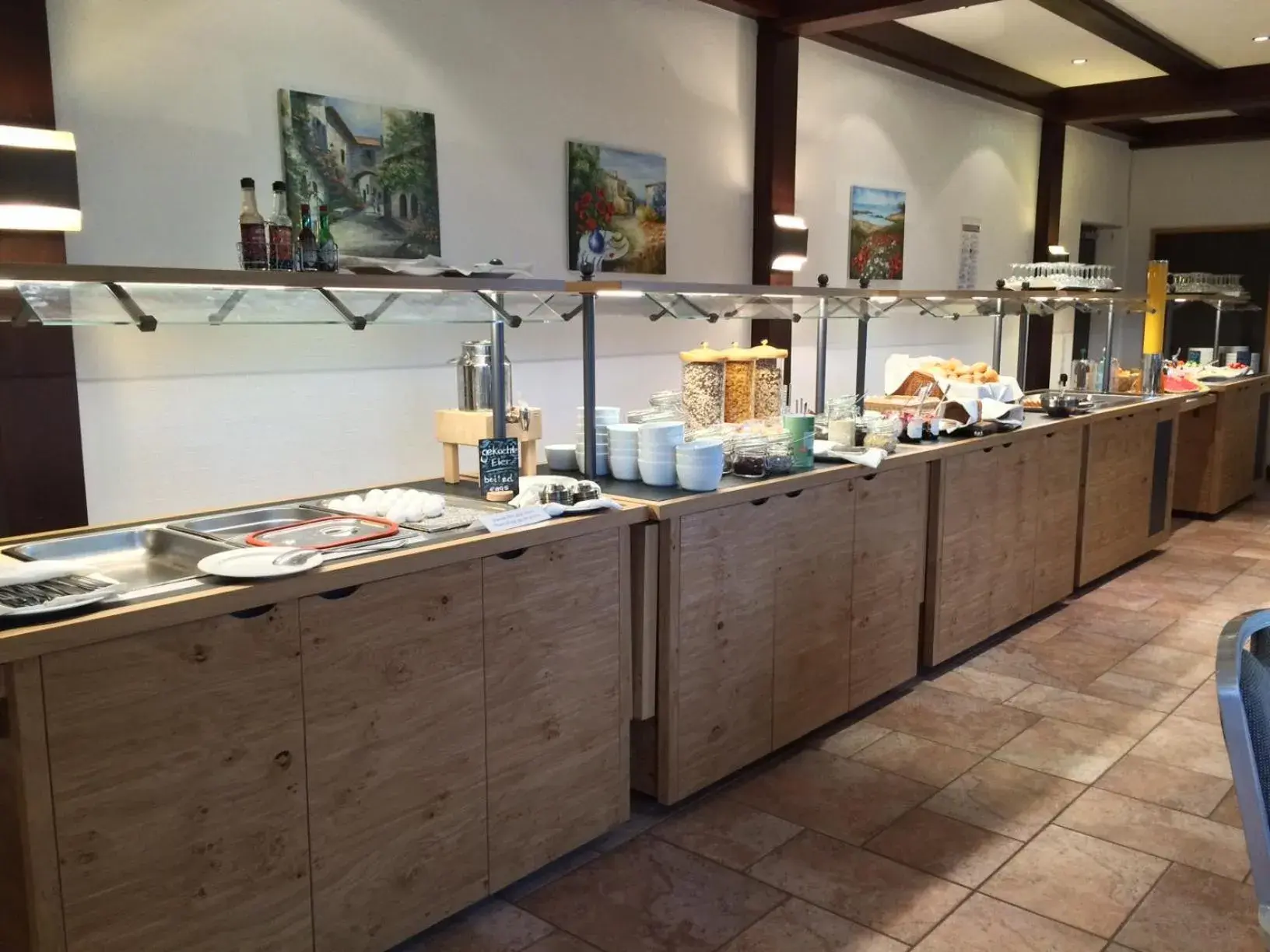 Buffet breakfast, Restaurant/Places to Eat in Landhotel Klingerhof