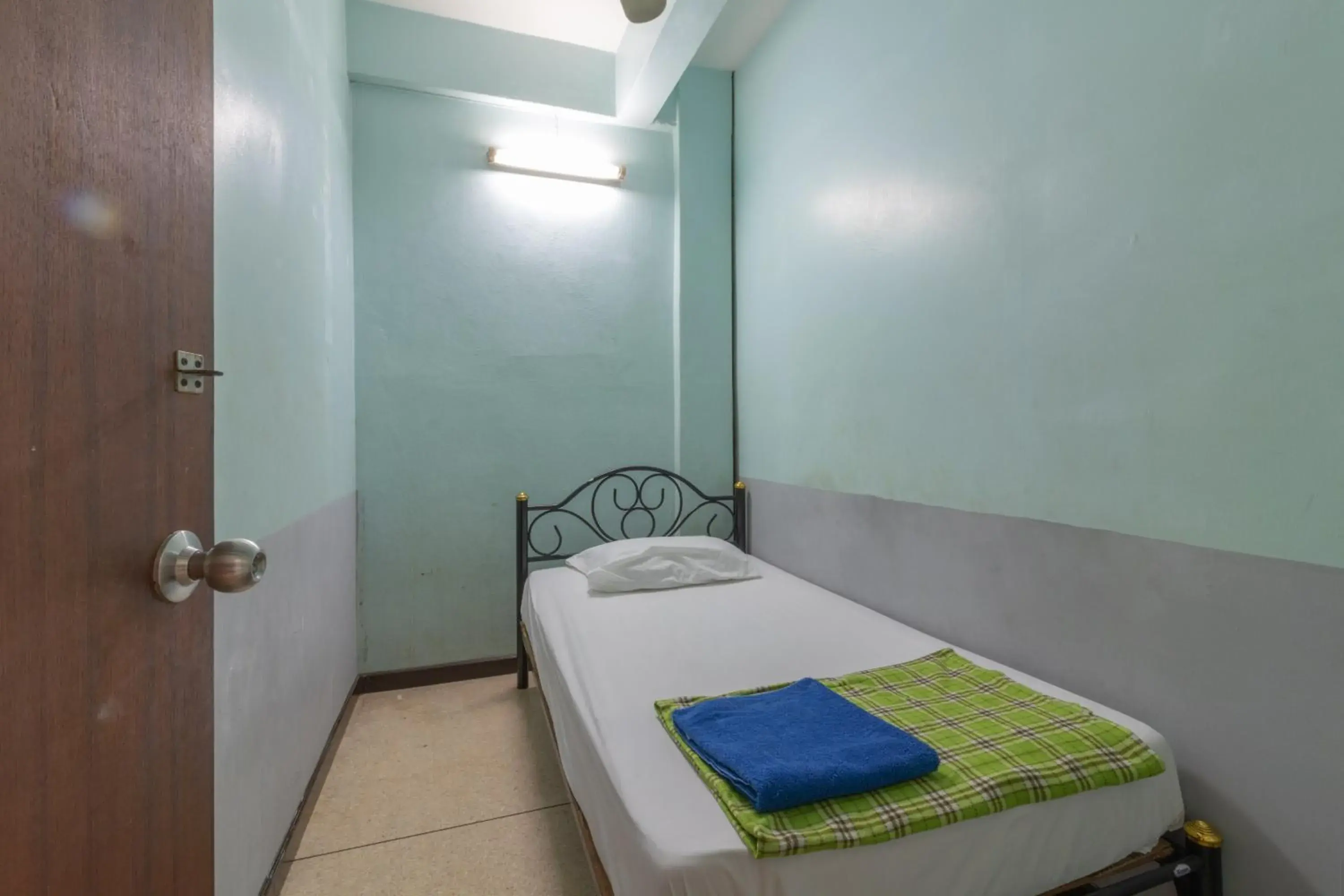 Bed in 7 Holder Guesthouse Bed in 7 Holder Guesthouse