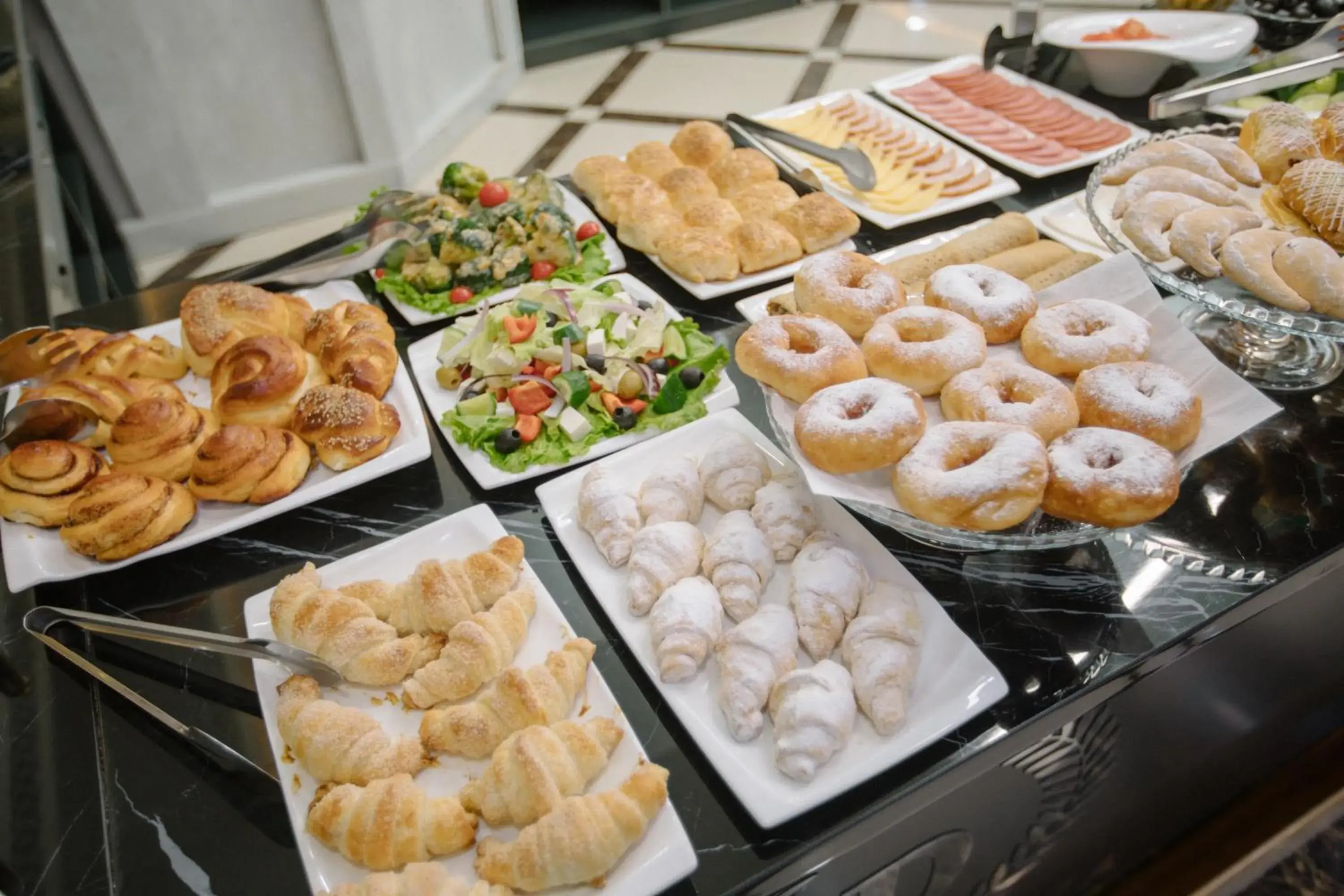 Buffet breakfast in Dendi Plaza Hotel Buffet breakfast in Dendi Plaza Hotel