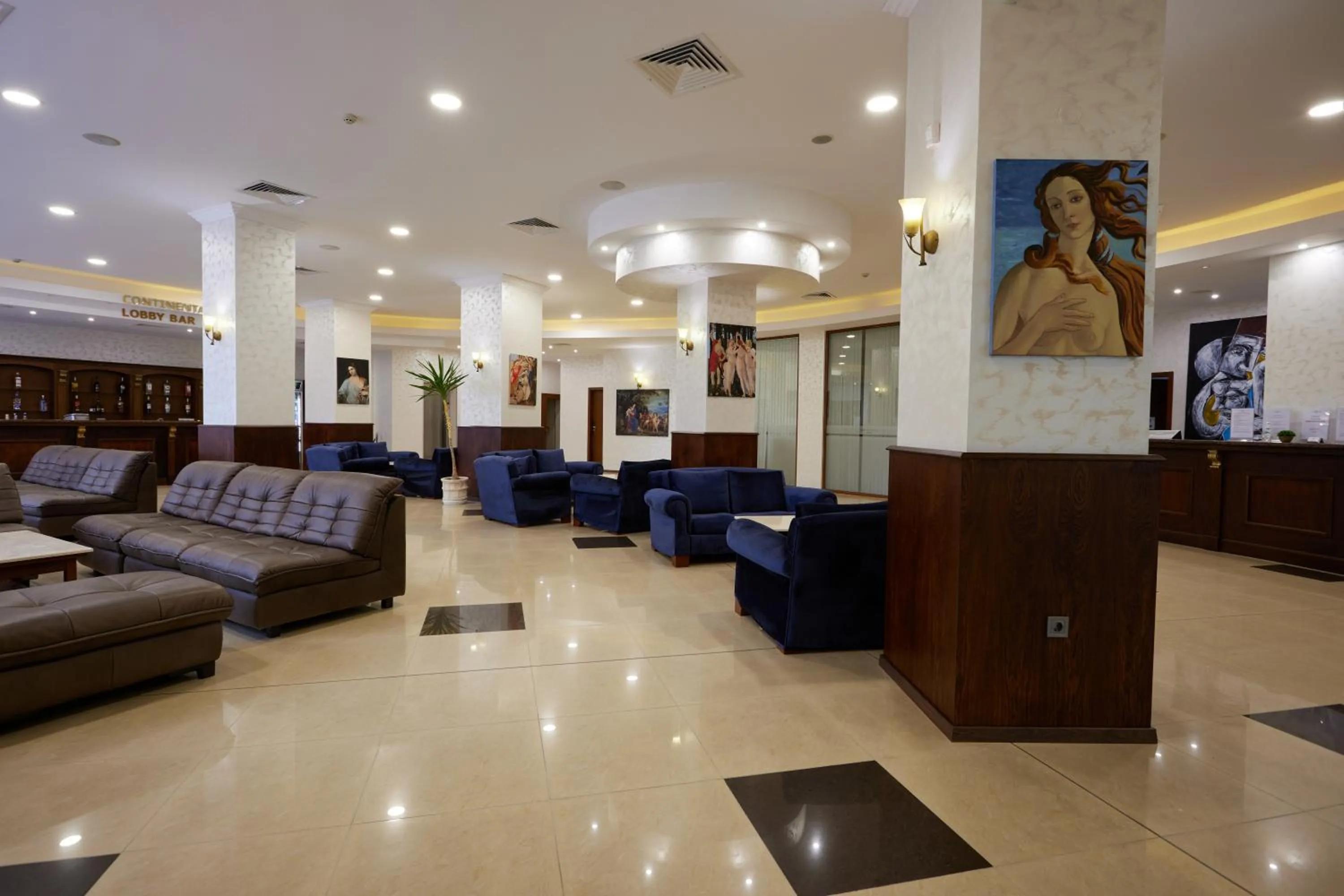 Lobby or reception in Hotel Continental