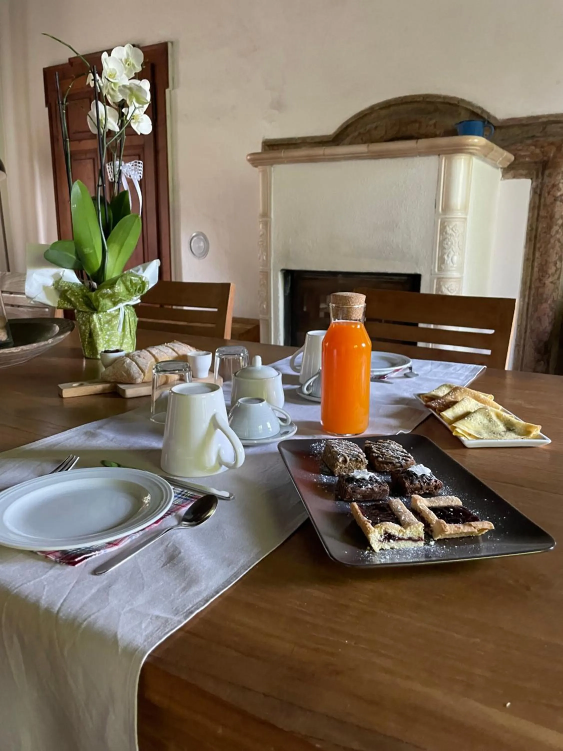 Breakfast in Giulio Mountain B&B