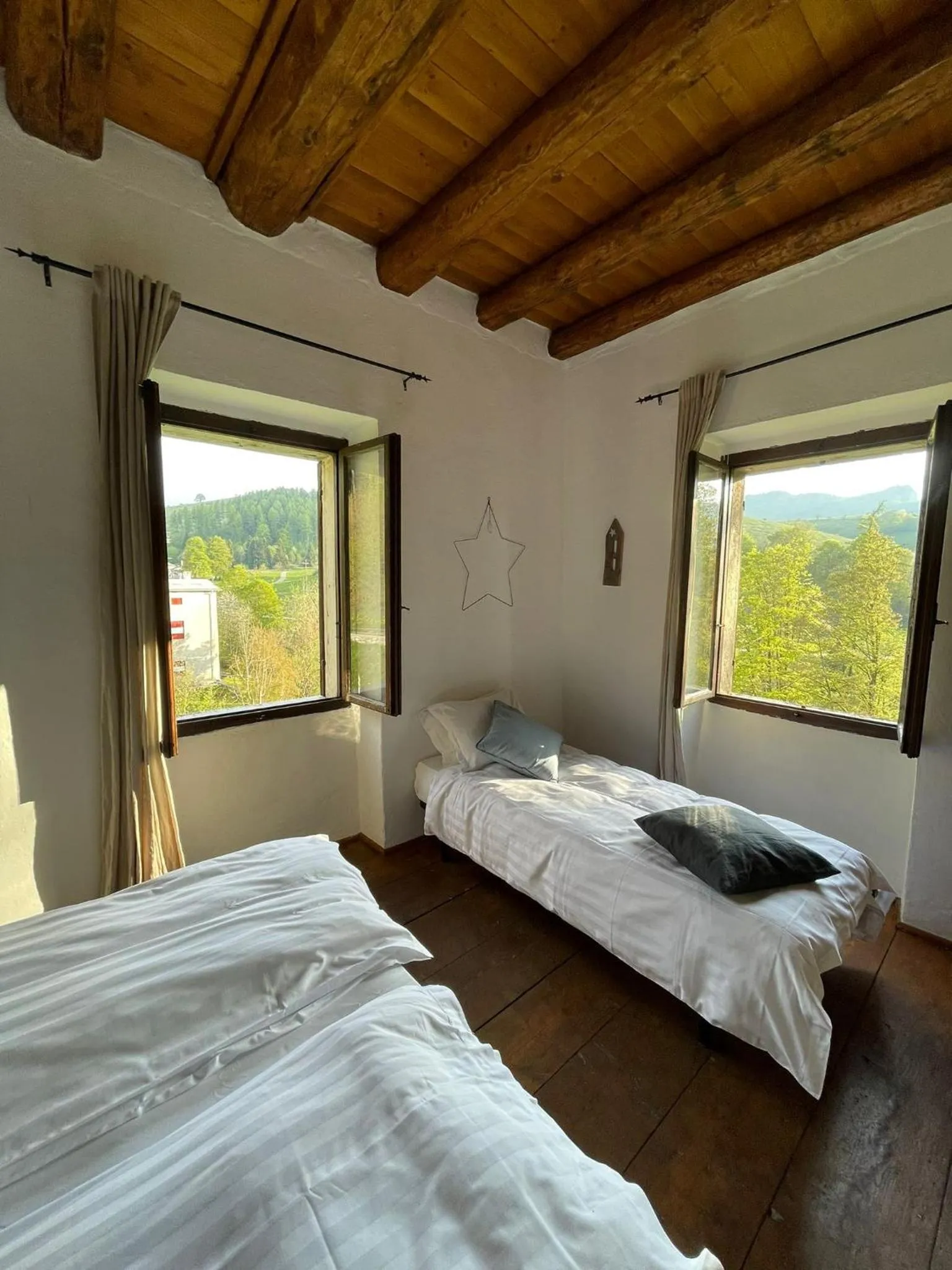 Bedroom in Giulio Mountain B&B