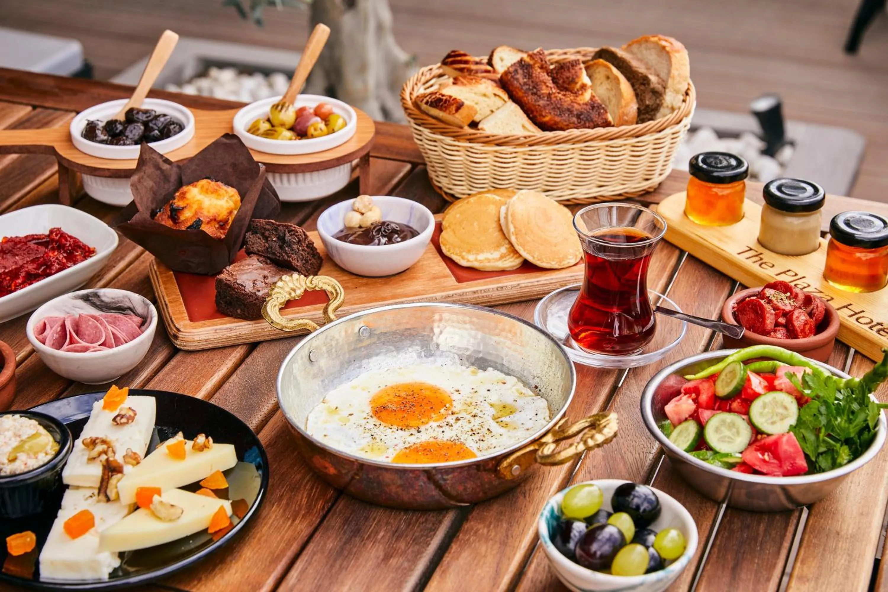 Restaurant/places to eat in The Plaza Hotel Edirne