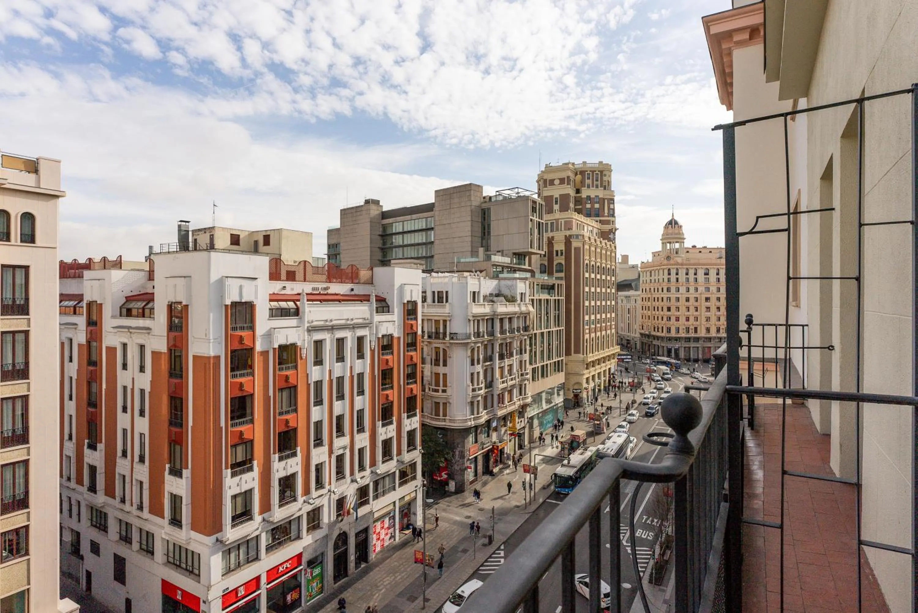 City view in Smartr Madrid Gran Via 47