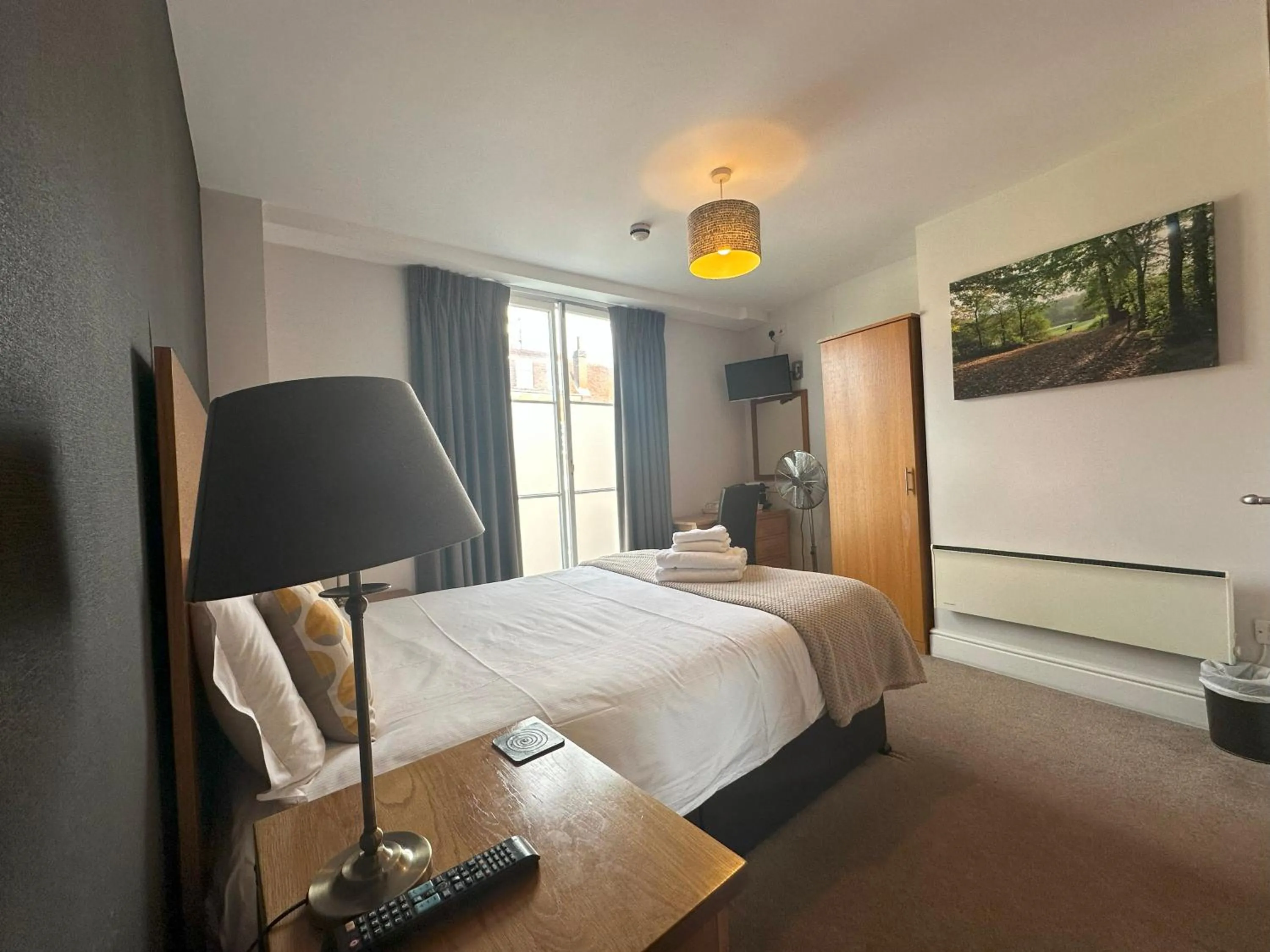 Bedroom, Bed in The North Hill Hotel