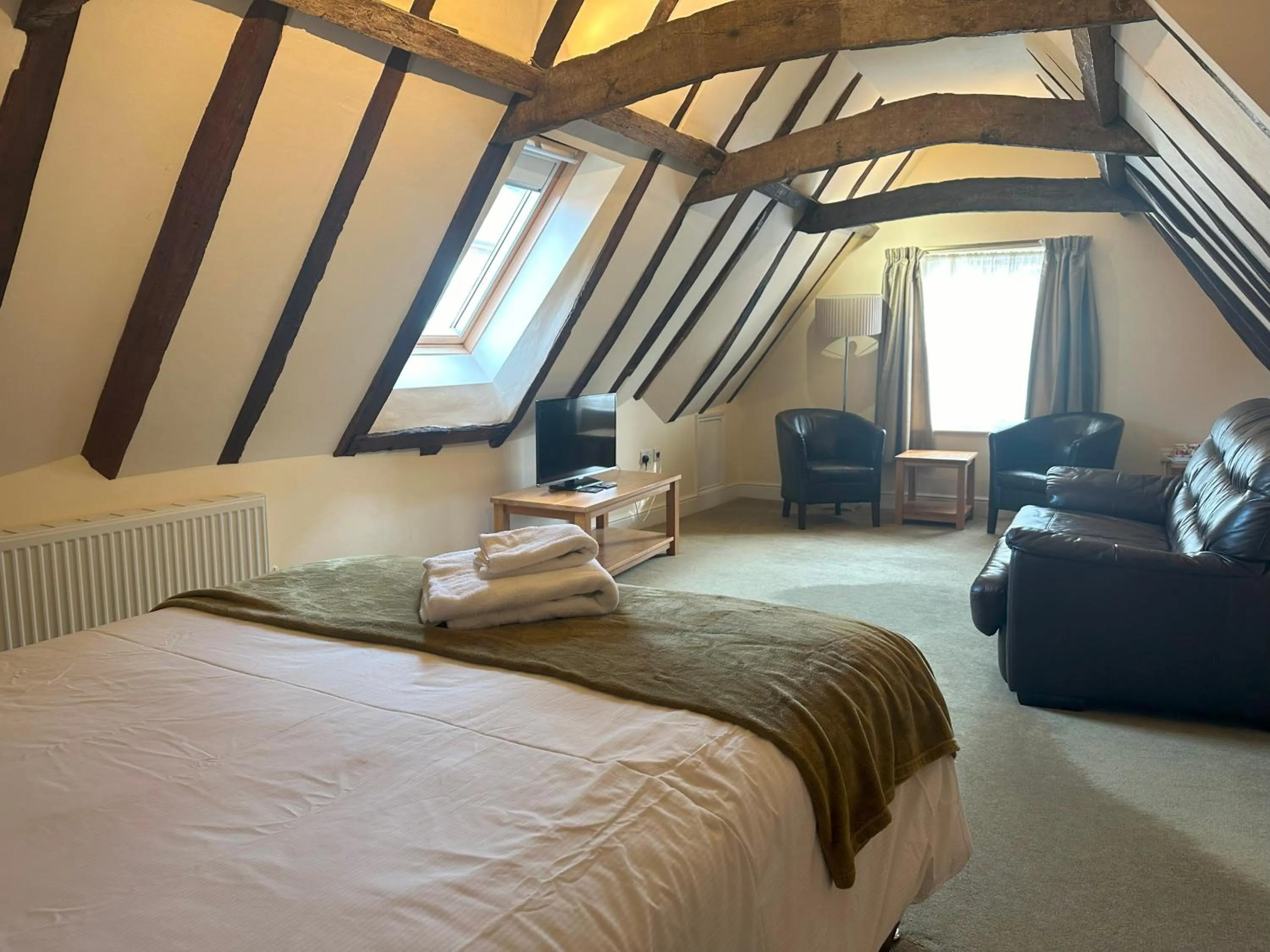 Bedroom, Bed in The North Hill Hotel