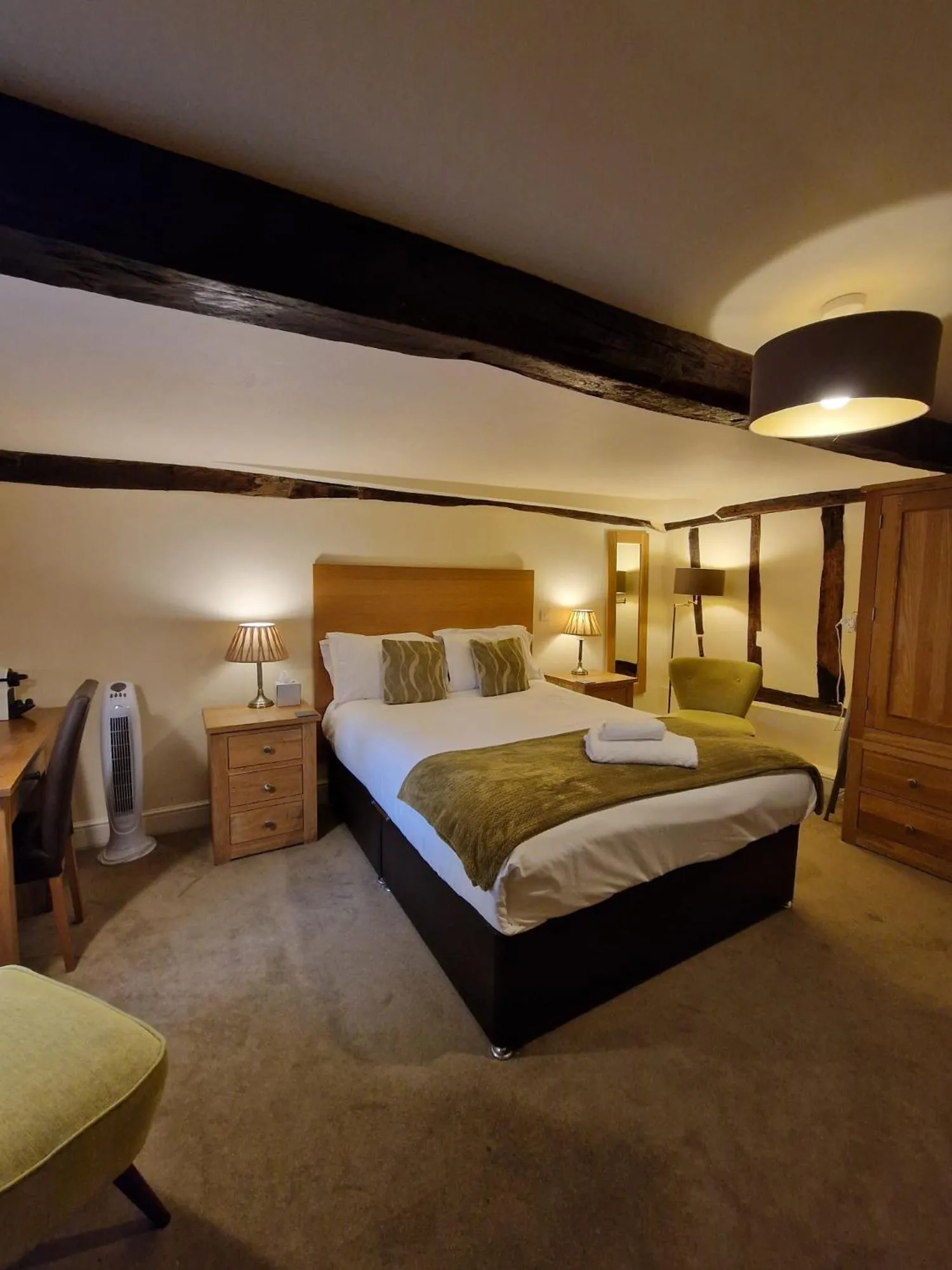 Bedroom, Bed in The North Hill Hotel