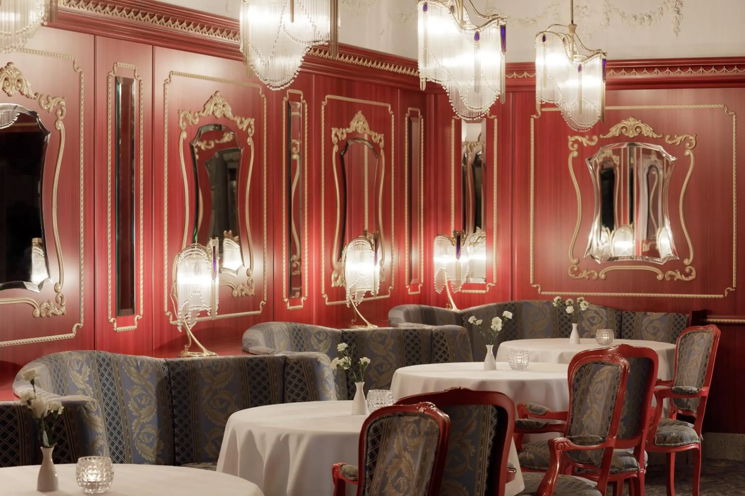 Restaurant/places to eat in Hotel Fürstenhof Bad Bertrich Restaurant/places to eat in Hotel Fürstenhof Bad Bertrich