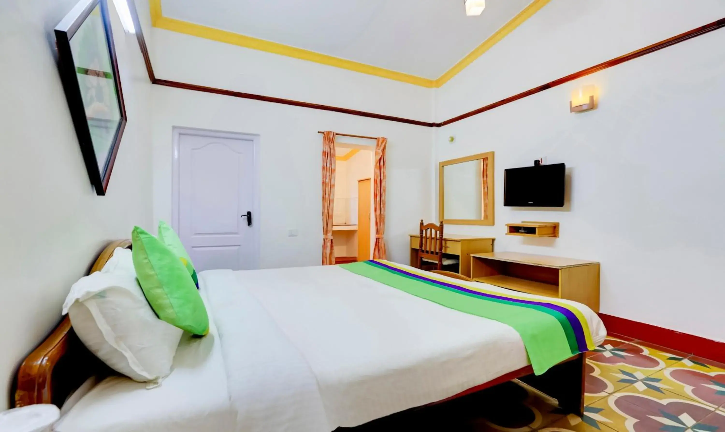 Bedroom, Bed in Treebo Atithi Bhavan, 1 Km From Ooty Lake Bedroom, Bed in Treebo Atithi Bhavan, 1 Km From Ooty Lake