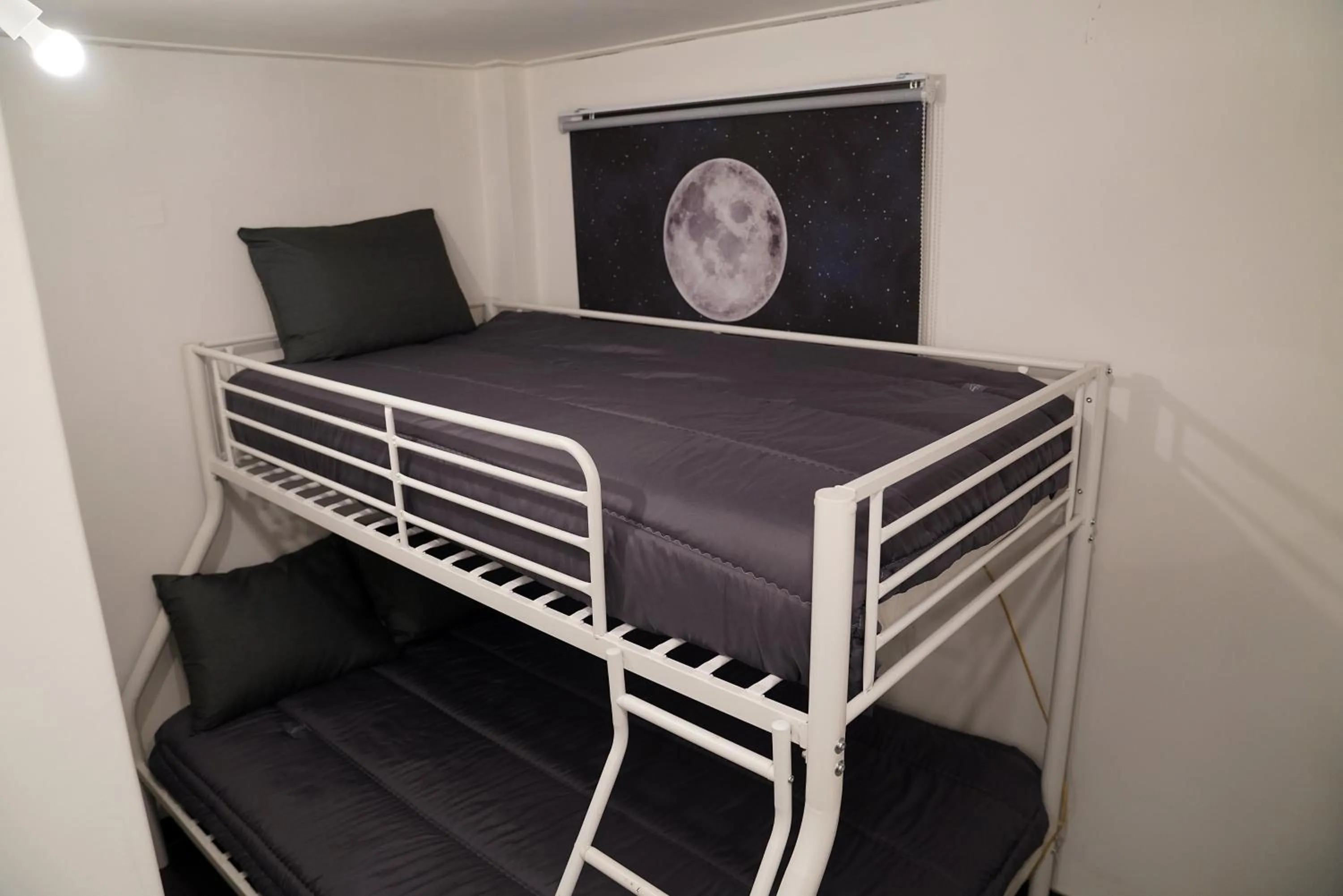 Bedroom, Bed in Apollo Guesthouse