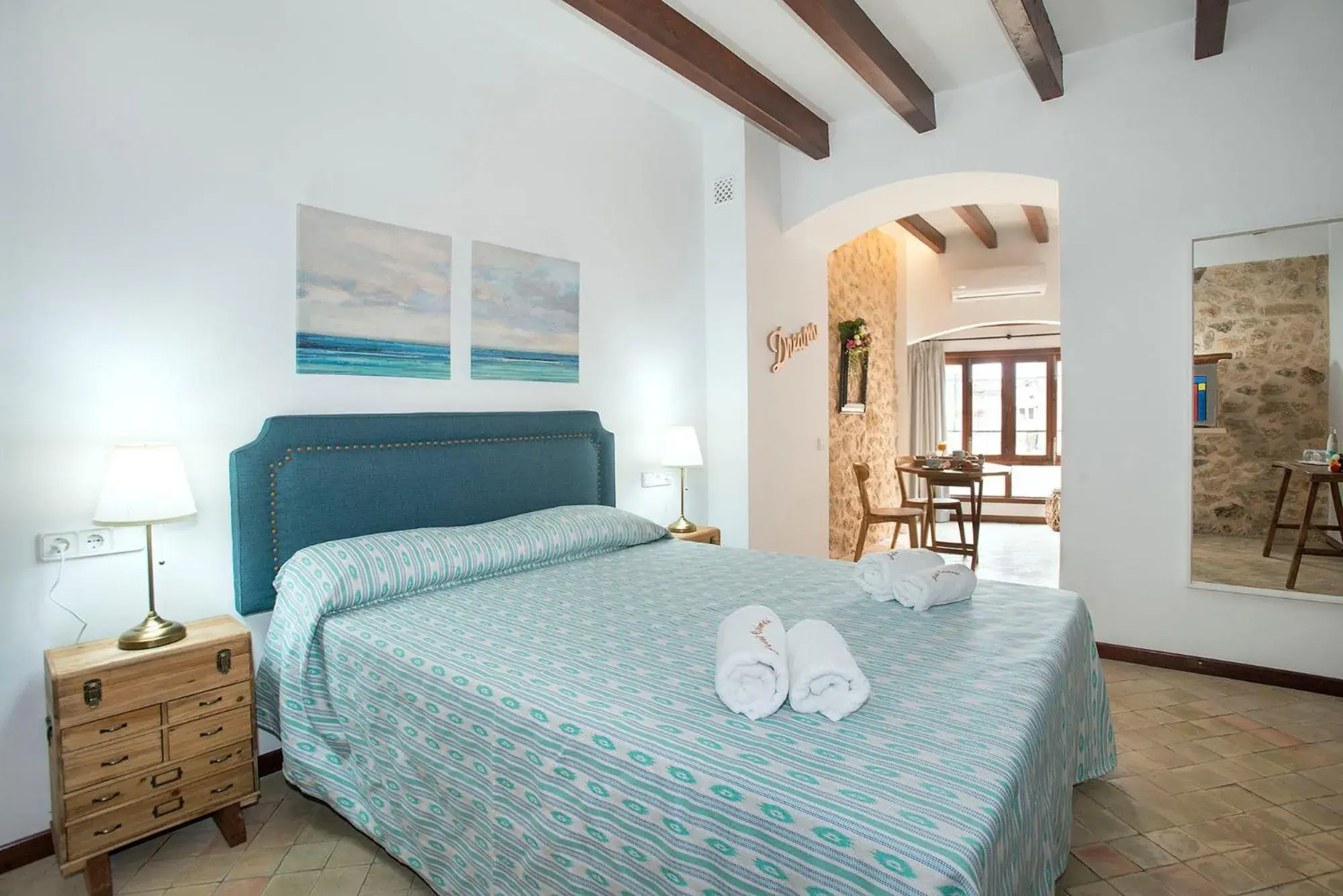 Bed in Petit Caimari - Turismo de interior Bed in Petit Caimari - Turismo de interior