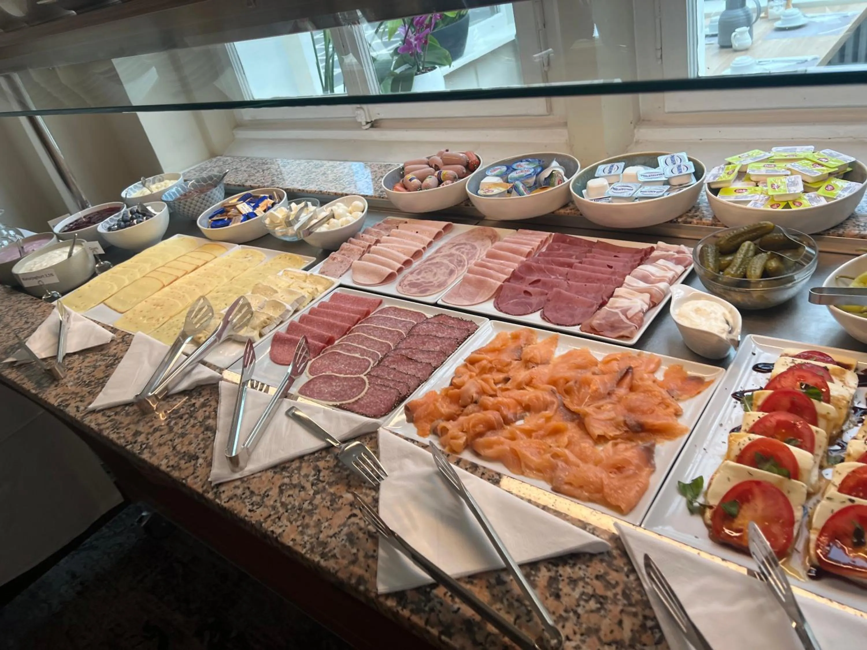 Breakfast in Kurhotel Quellenhof