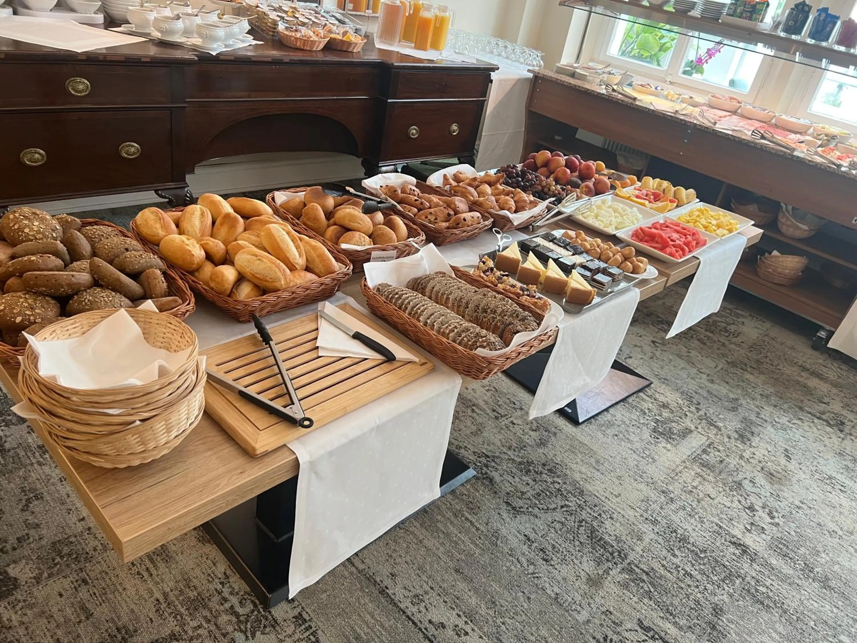 Breakfast in Kurhotel Quellenhof