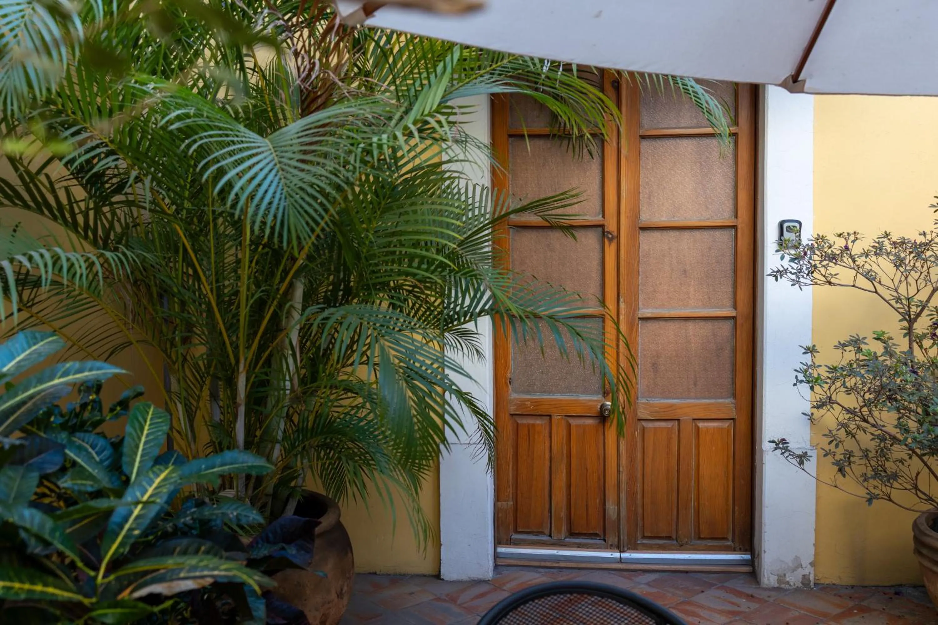 Facade/entrance in Casa Araiza