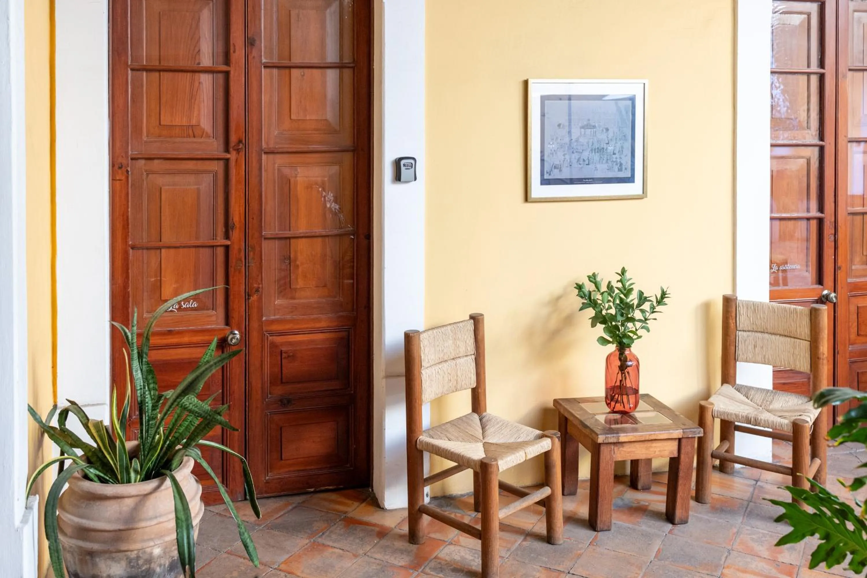 Property building in Casa Araiza