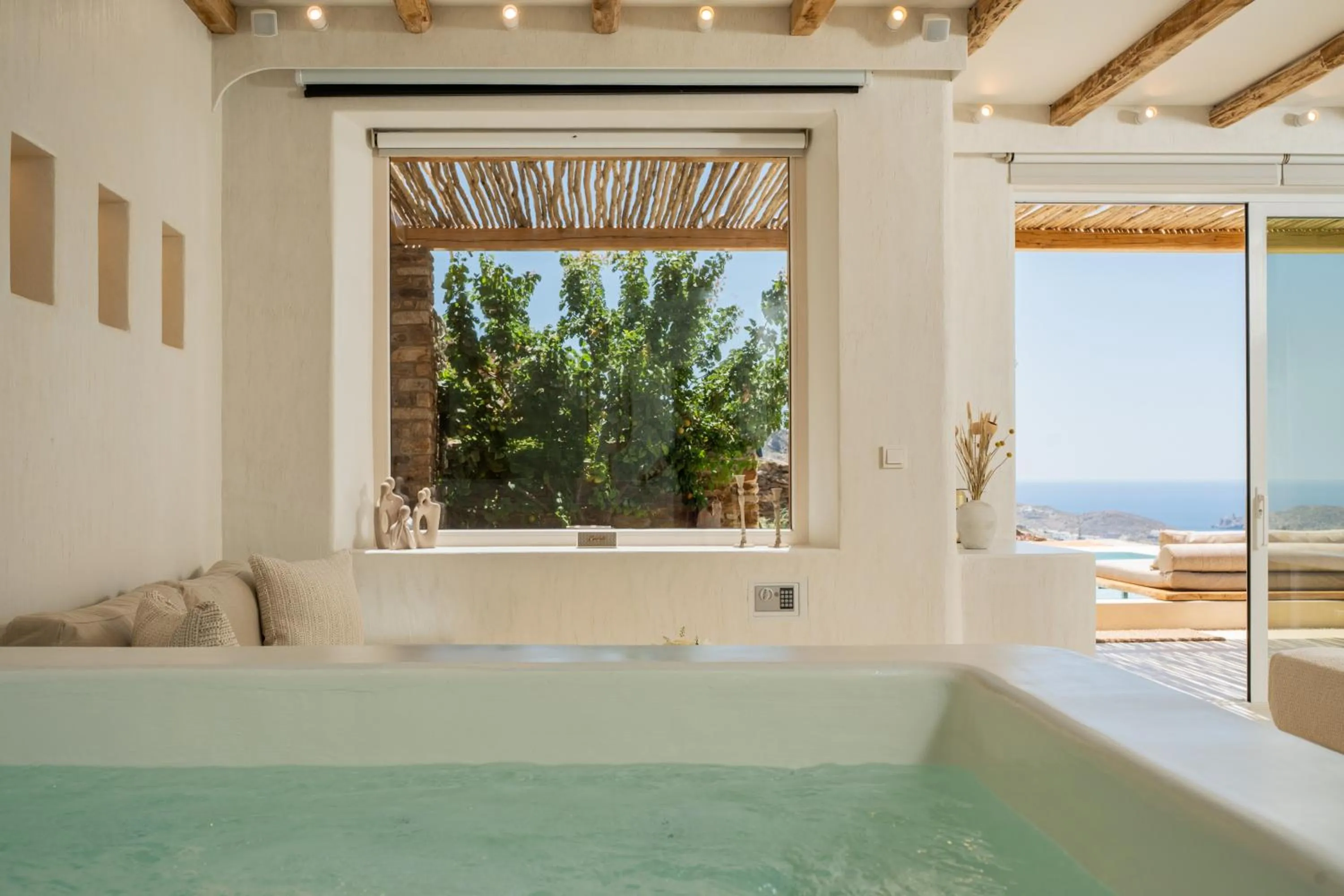 Youtopia Ios Villas